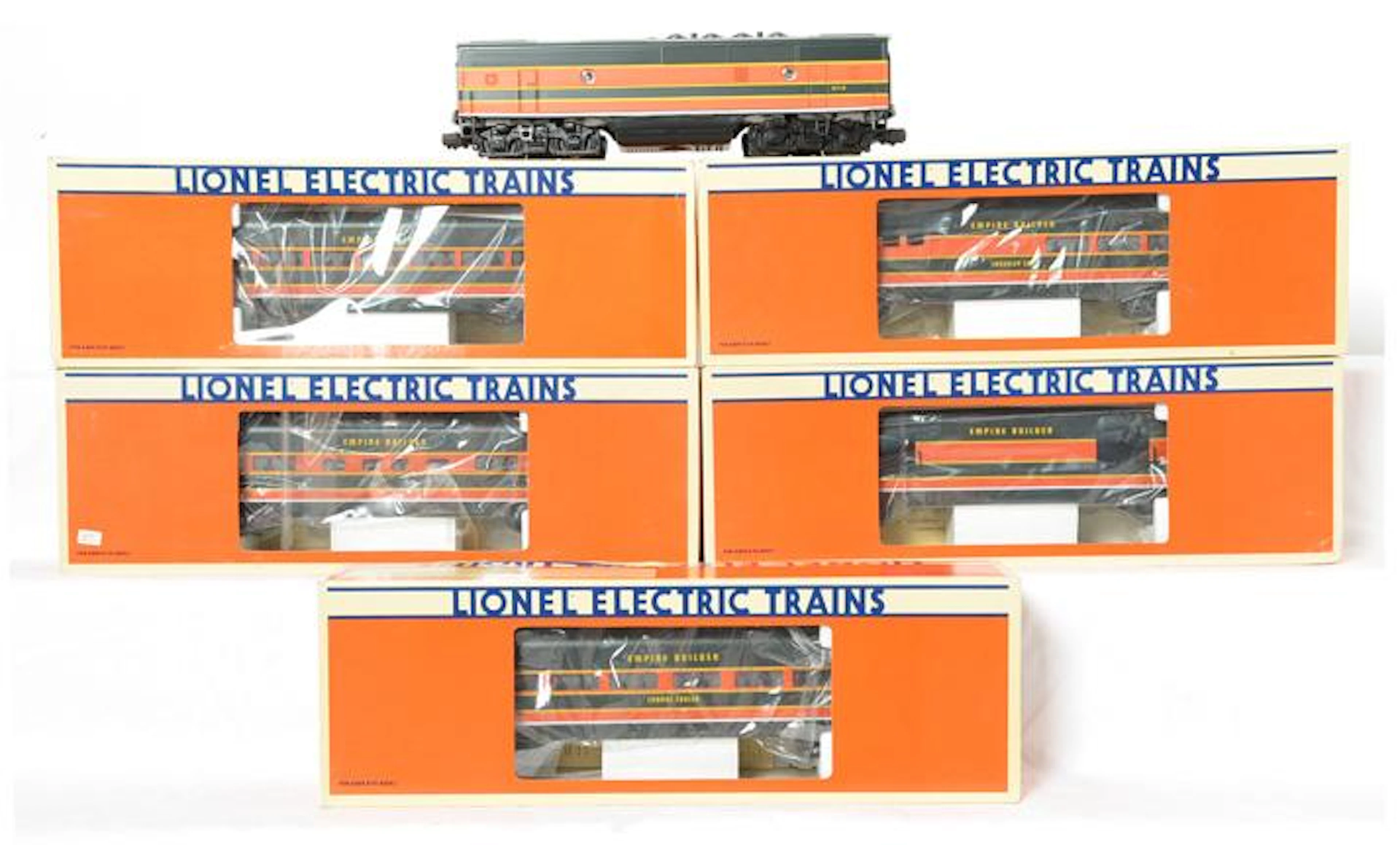 Lionel Great Northern F-3 ABBA Diesels w/ Railsounds and Passenger Cars, 11724, 18108, 19116-19120