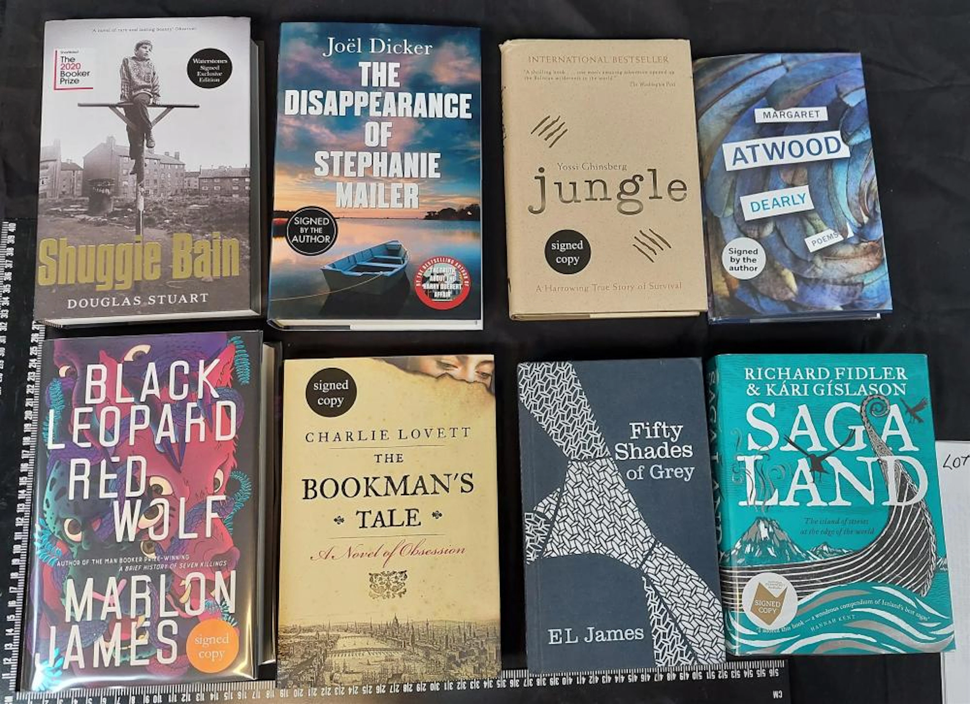 SIGNED LITERATURE