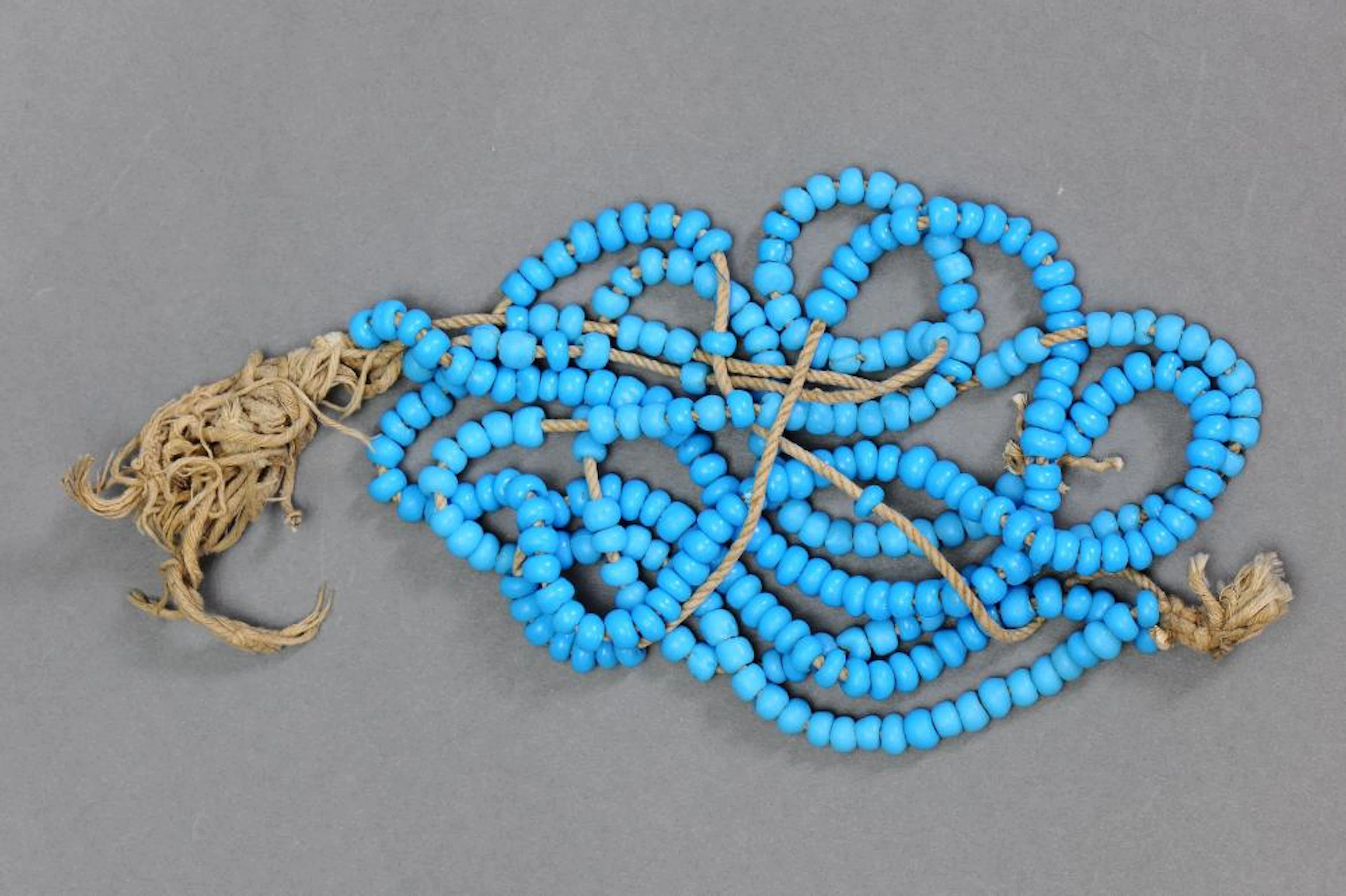 BLUE GLASS-BEAD NECKLACE, SOLOMON ISLANDS.
