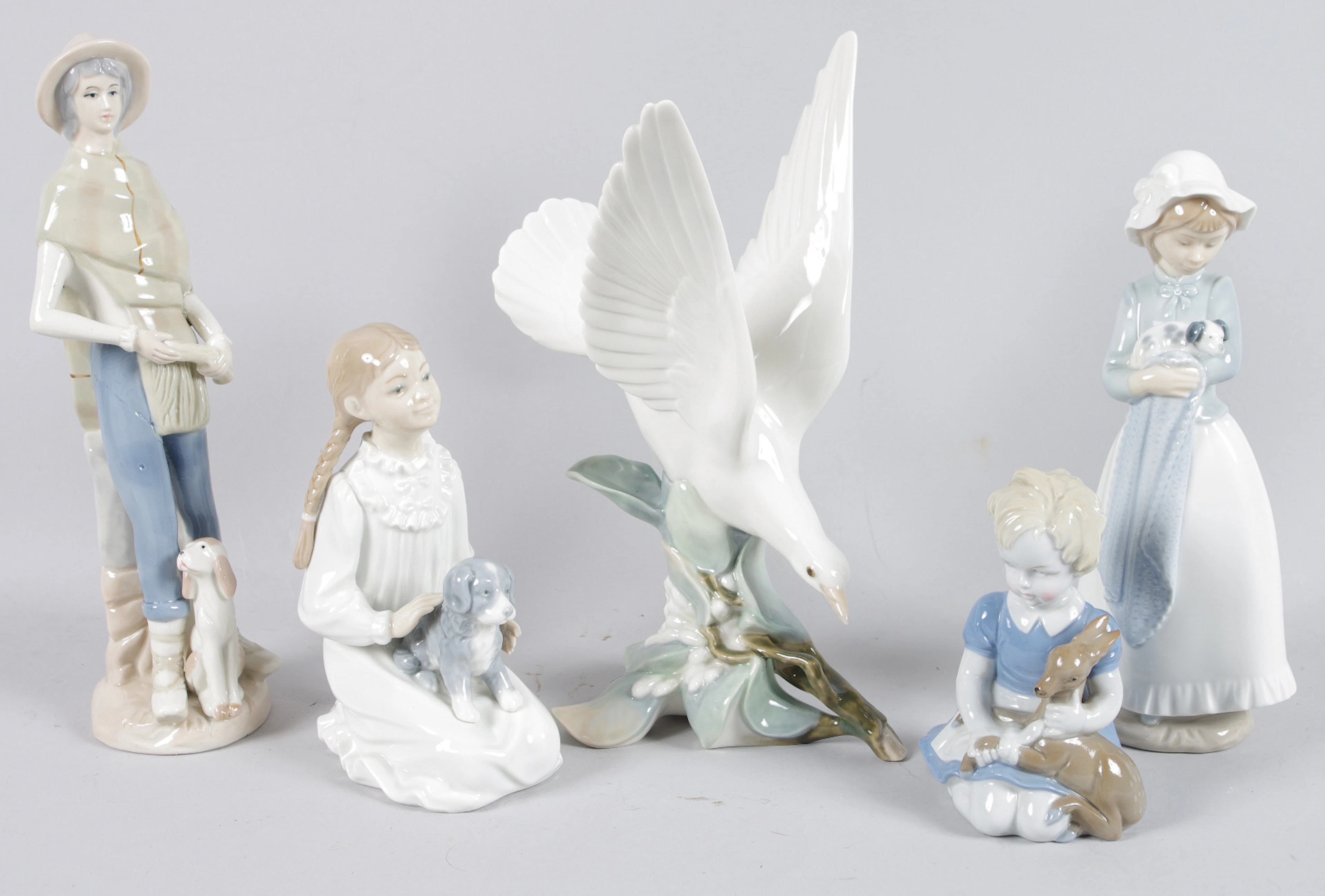 PORSLINSFIGURER, Lladro, Nao m.fl.