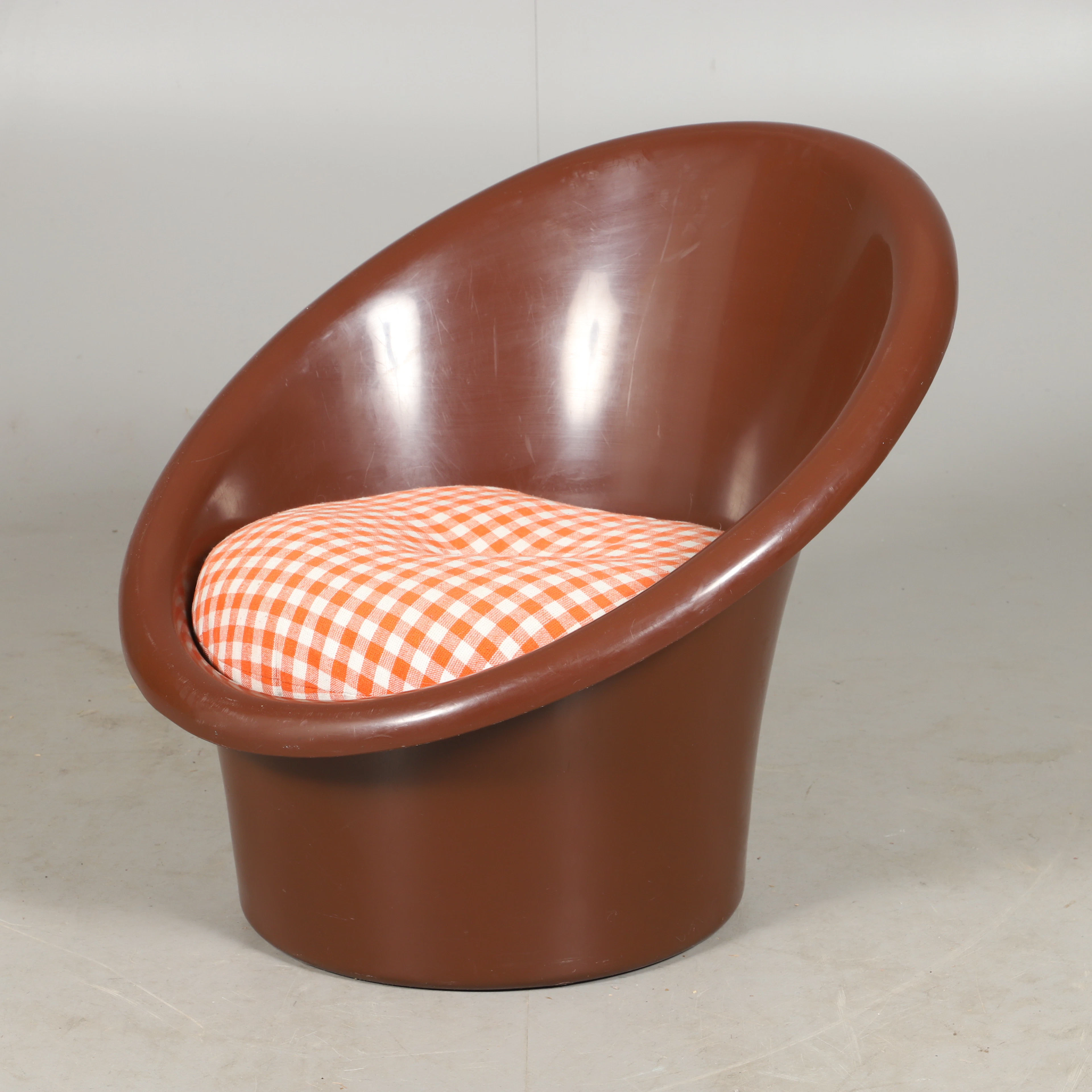 FÅTÖLJ, plast, "Skopan", Ole Gjerløv-Knudsen och Torben Lind, Danmark, formgiven för IKEA 1974.