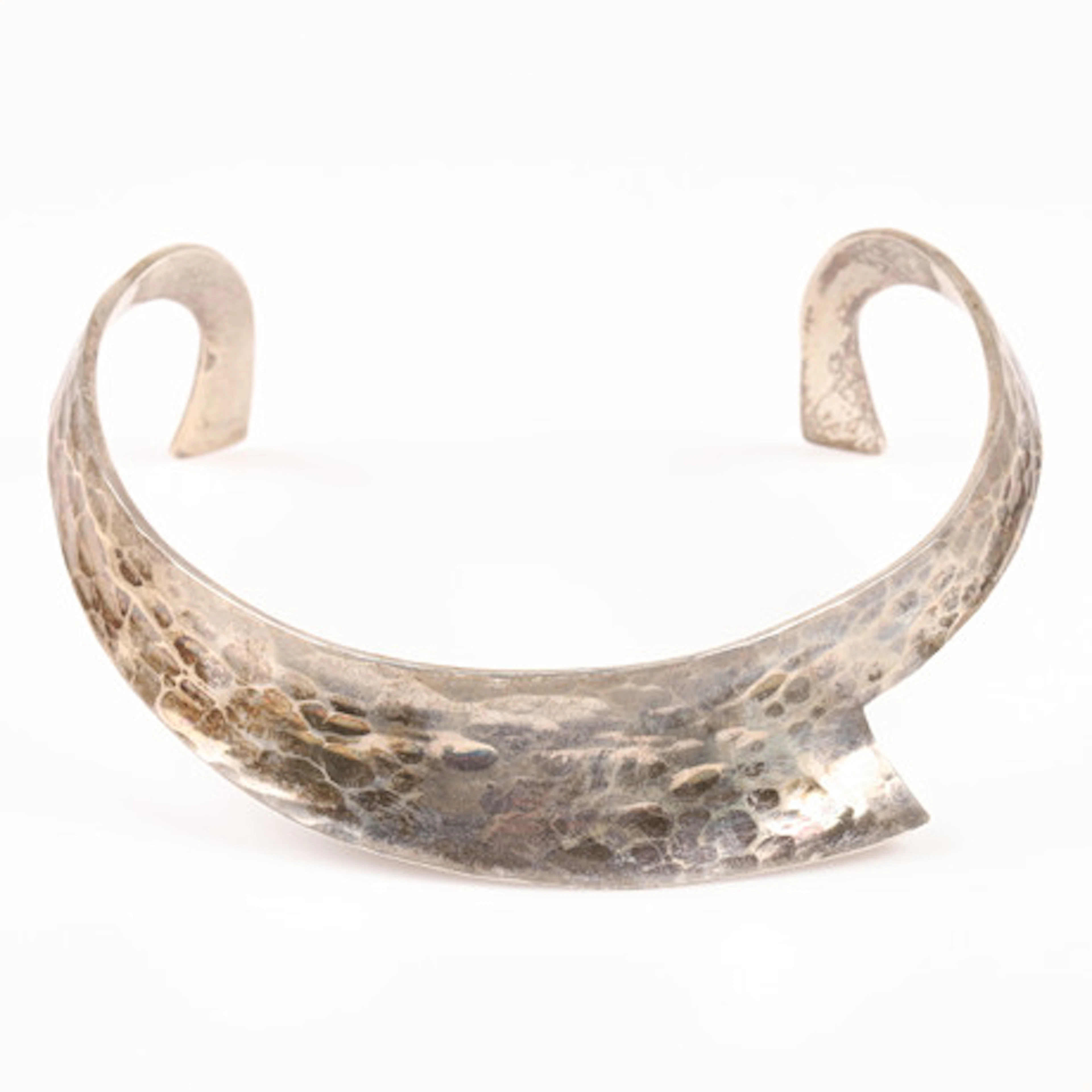 RAY URBAN. Collier, hamrat sterling silver…