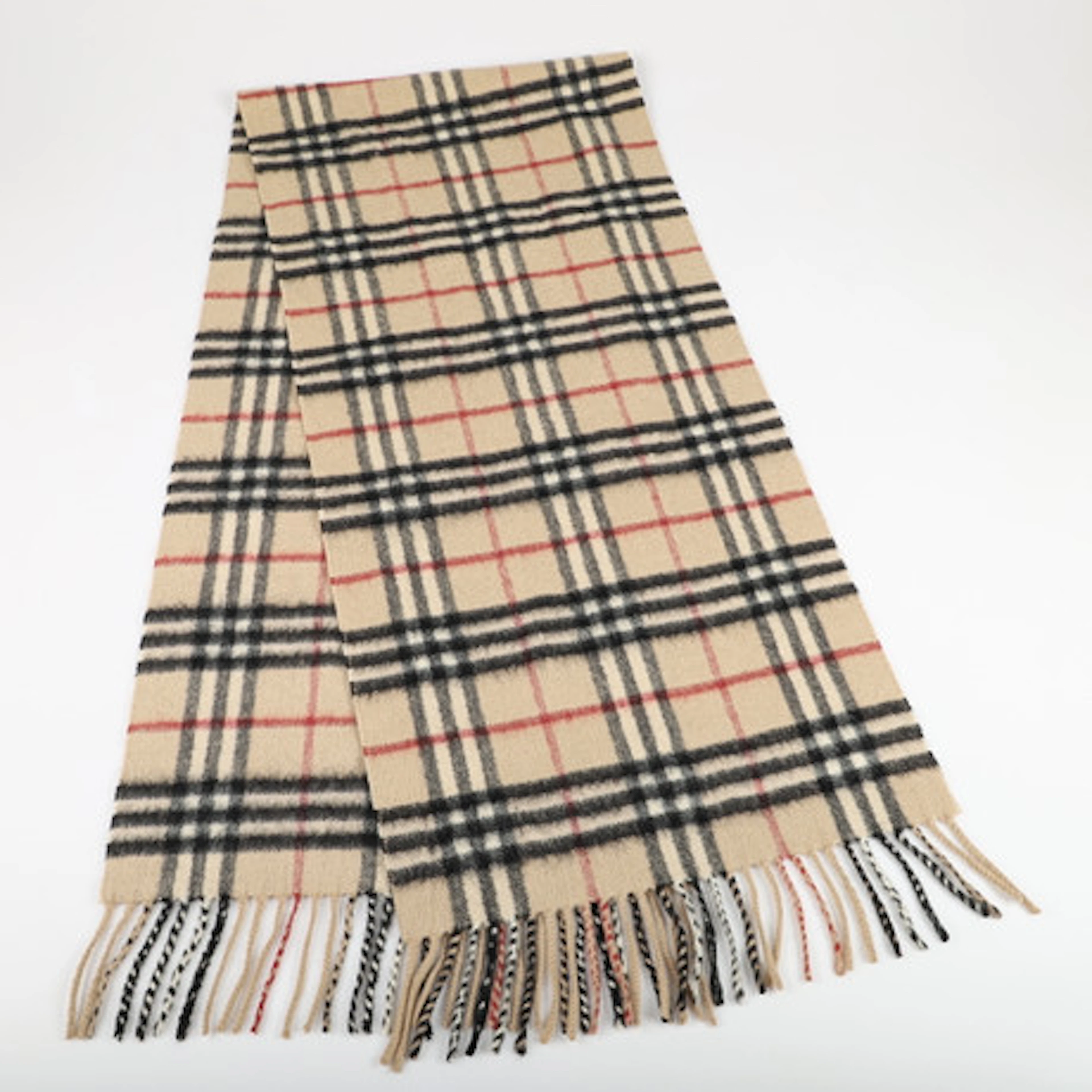 HALSDUK, kashmir, Burberry, London.