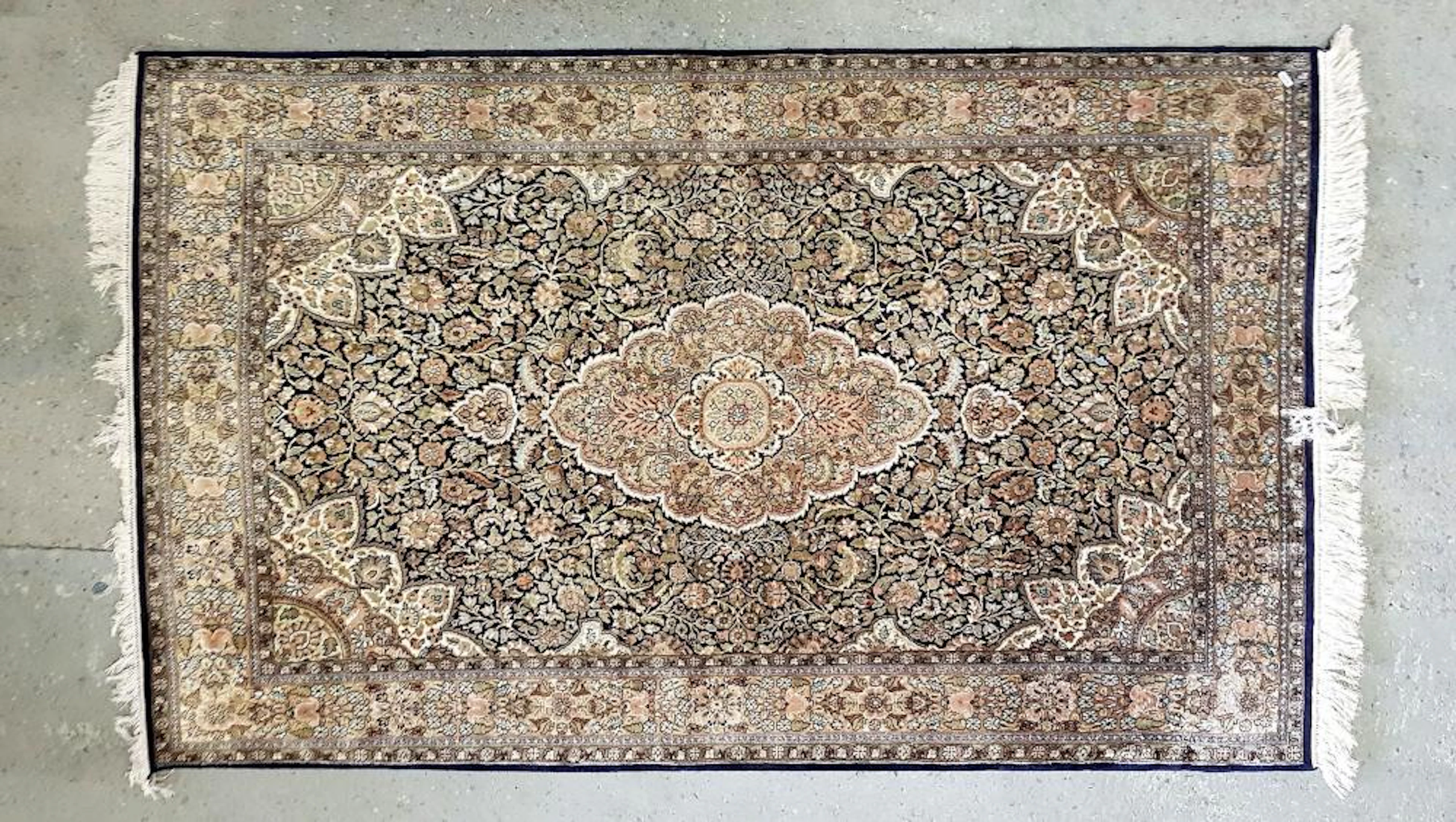 Ghom Silk Carpet