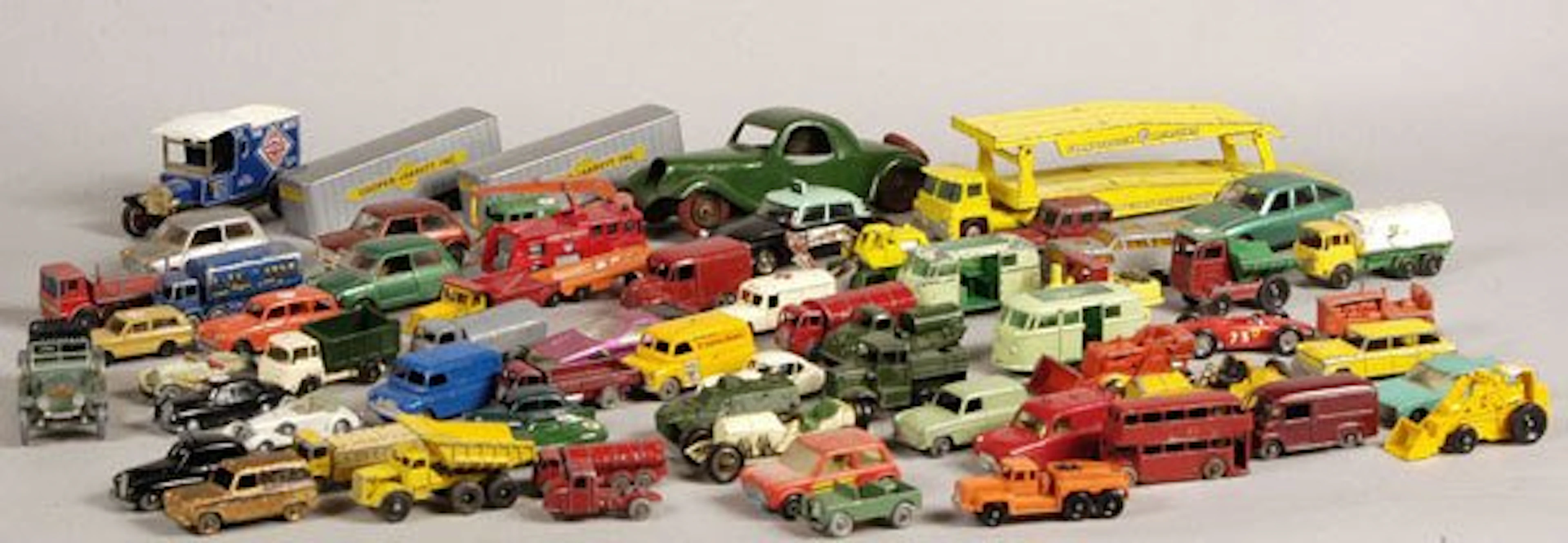 2071: A Group of 65 x Diecast Models