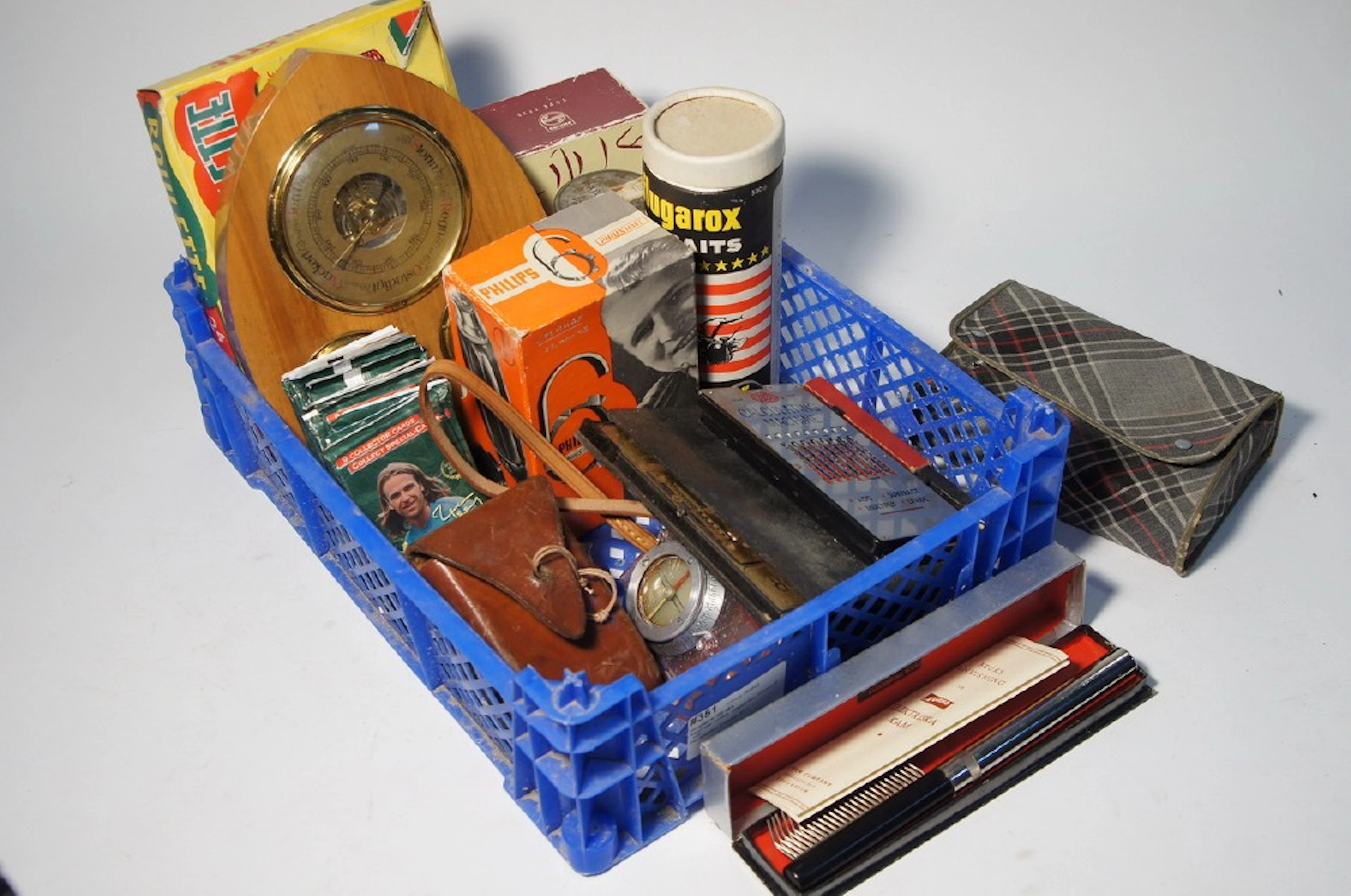 Barometer, roulette, rakappareter, fotbollskort