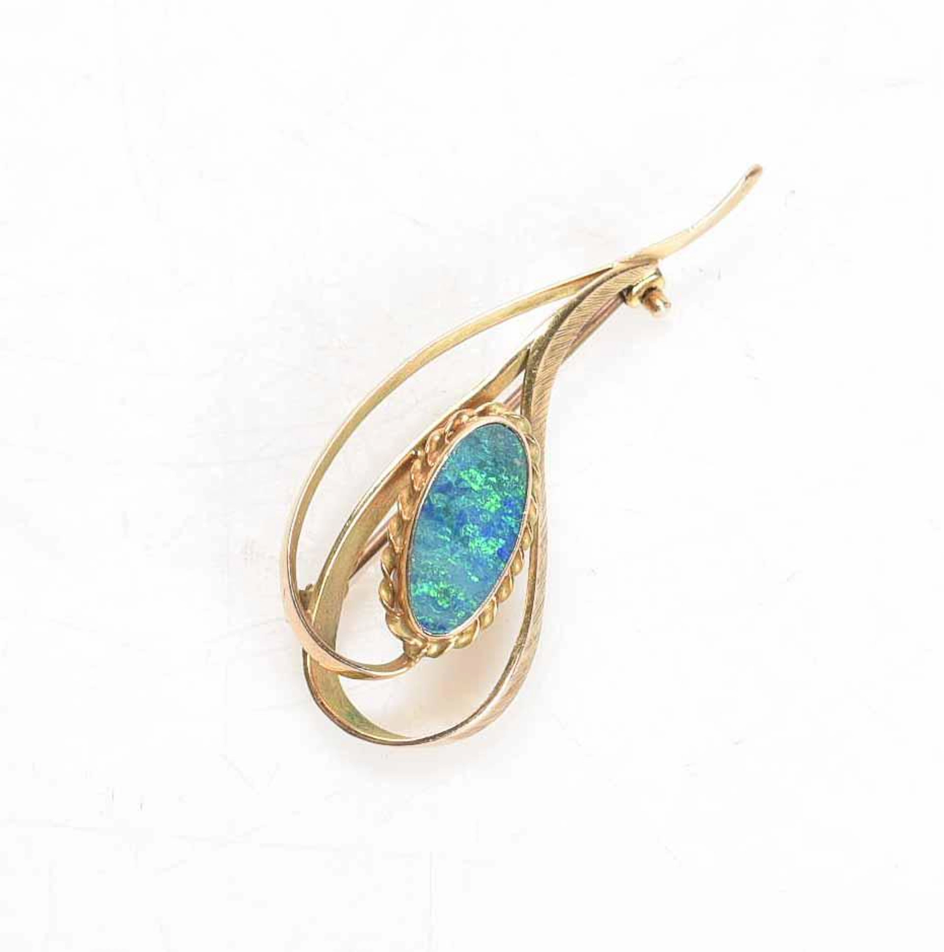 Brosch med opal, 9K