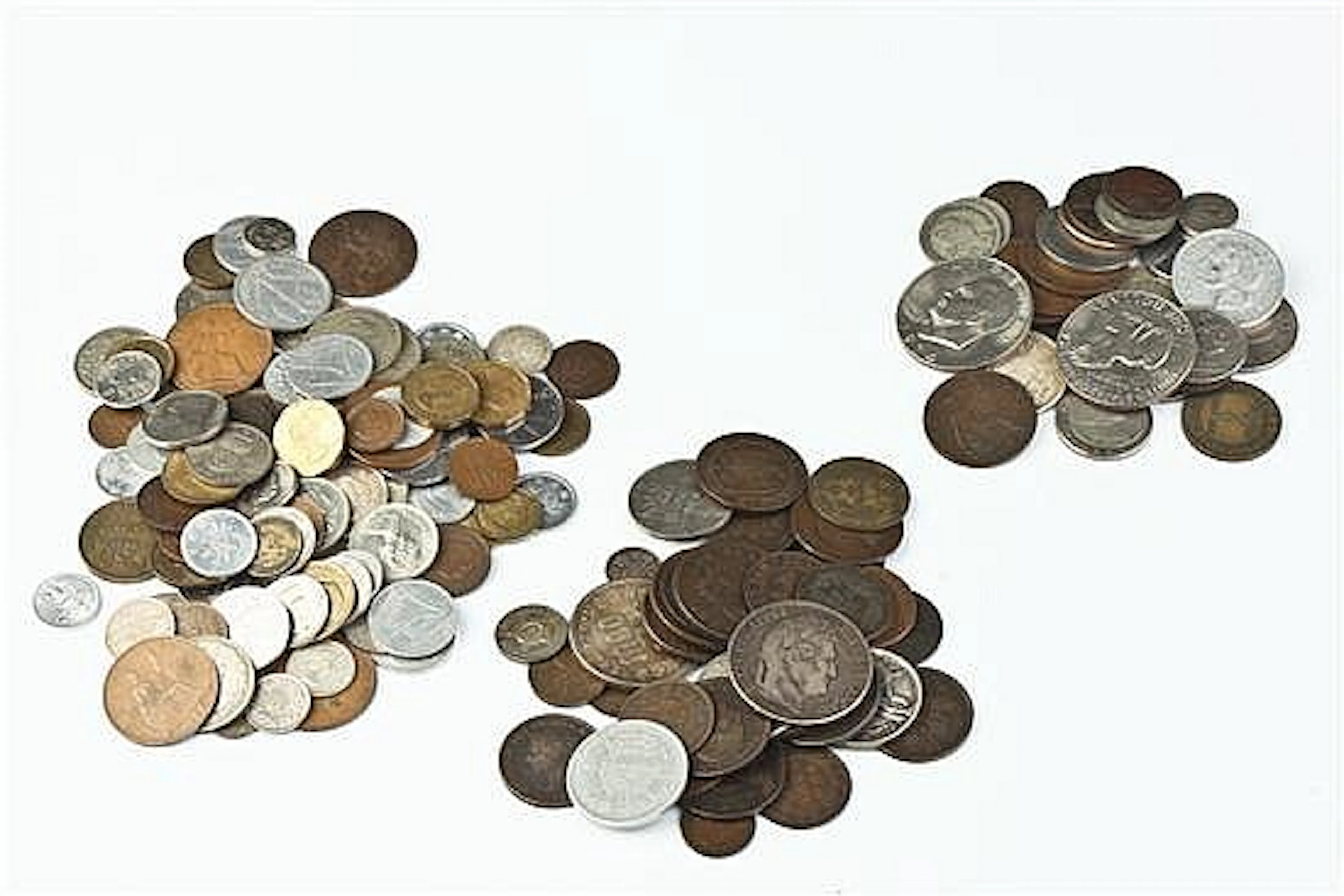 COLLECTION OF 142 WORLD COINS, 18th, 19th and 20th centuries.