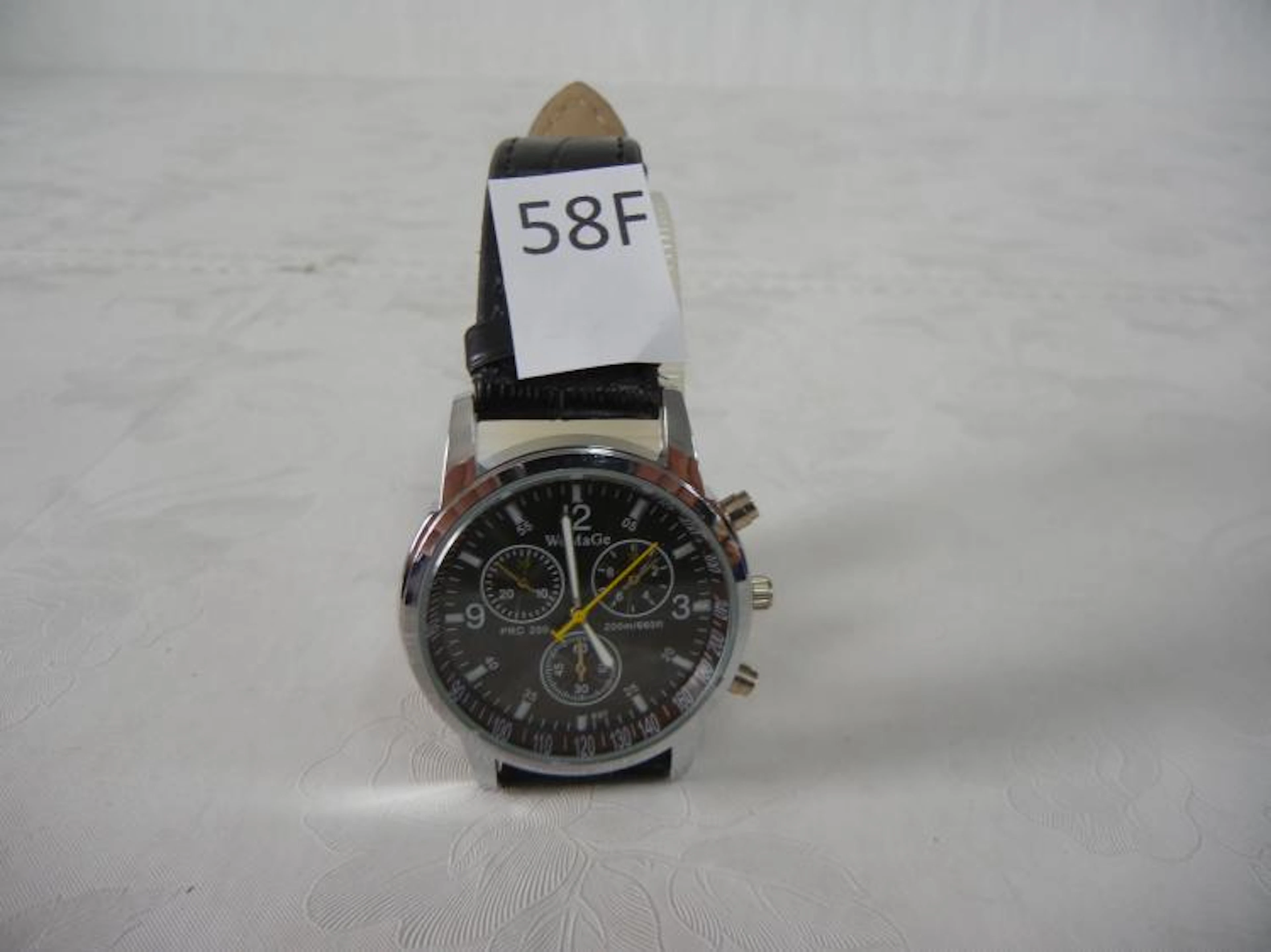 WoMaGe Stainless Watch may need batteries