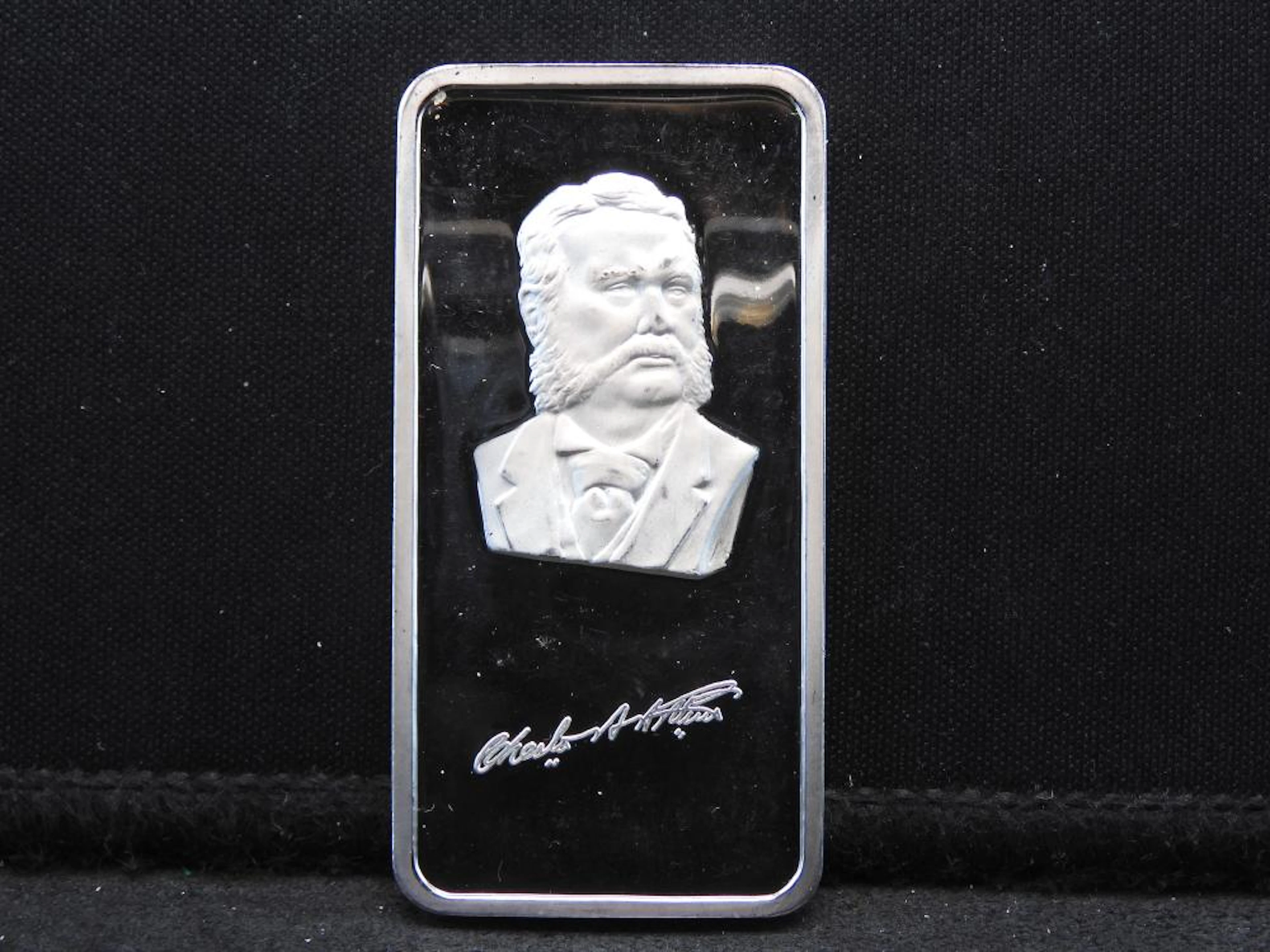 Chester A. Arthur One Troy Oz. 999 Fine Silver Hamilton Mint Silver Bar