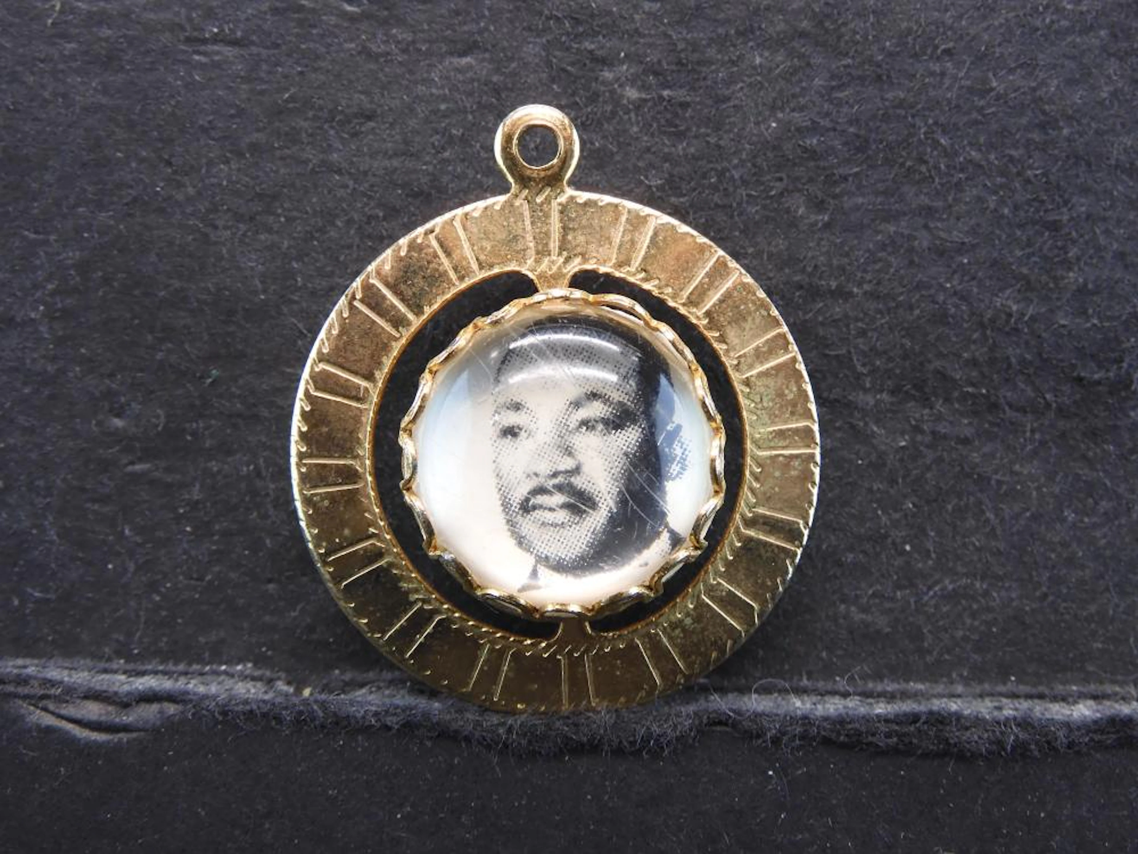 Martin Luther King & Robert Kennedy Spinner/Pendant.