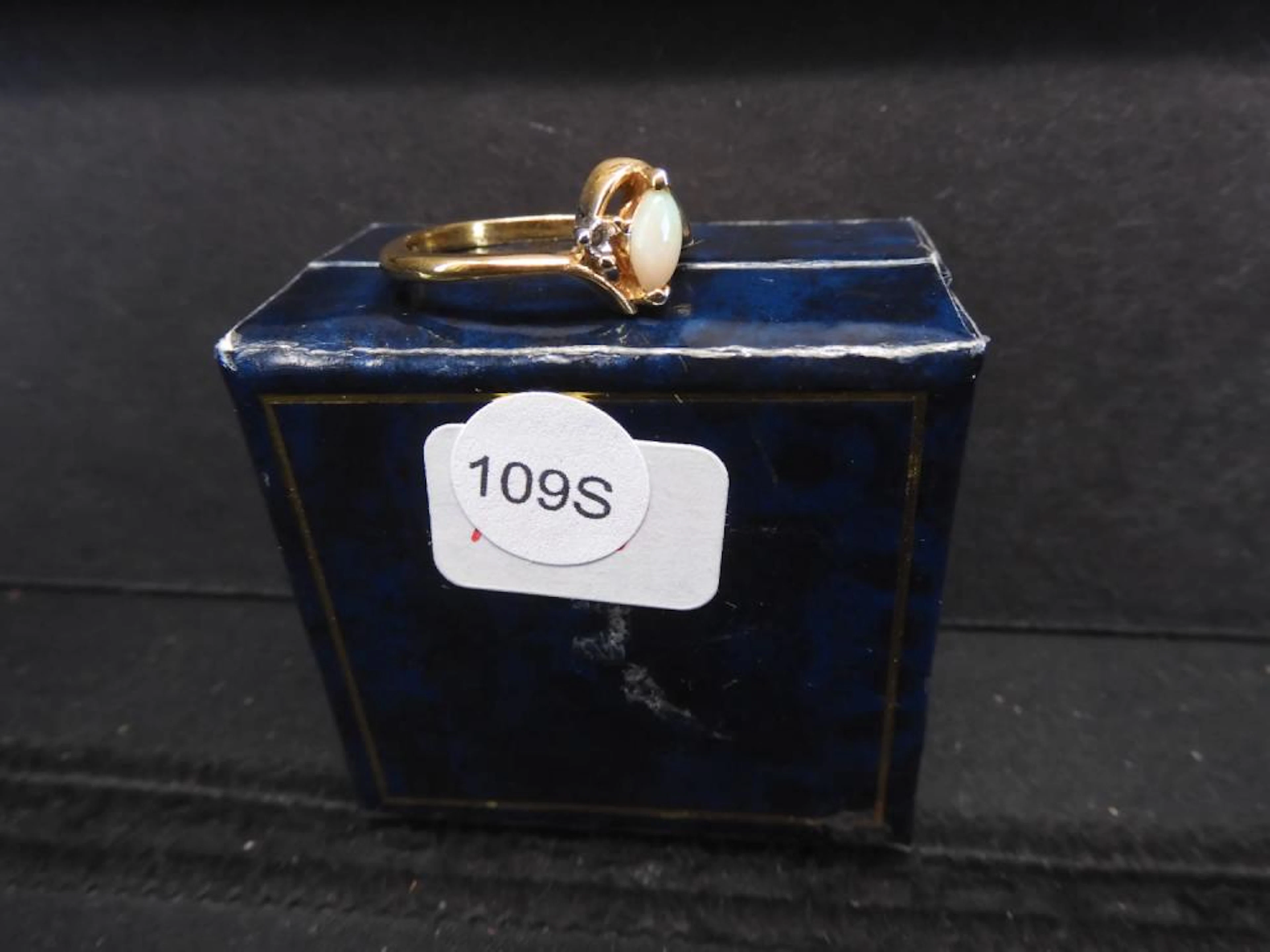 18K GF & OPAL RING