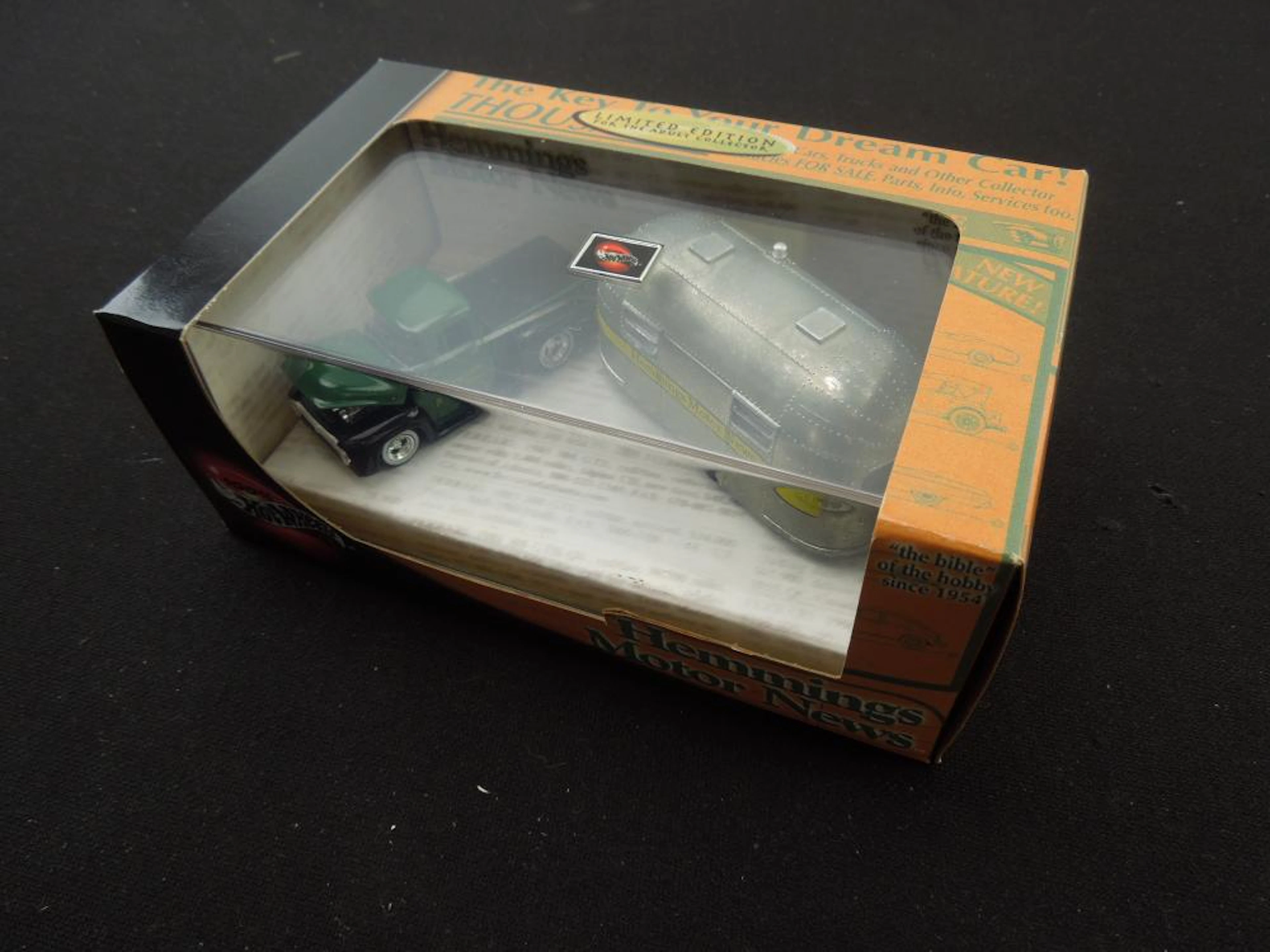 100% Hot Wheels Hemmings Motor News Limited Edition '56...