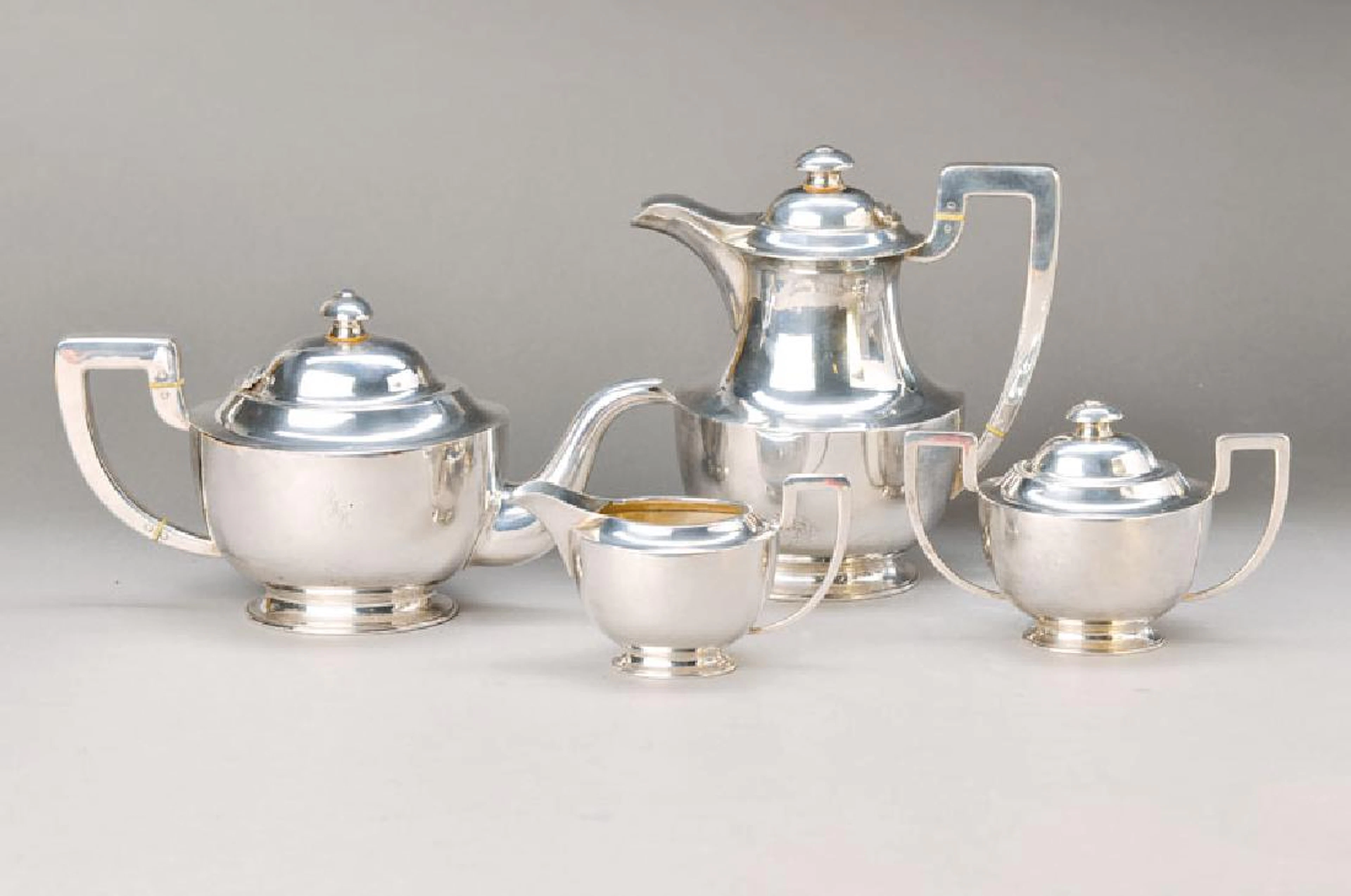 coffee and tea set