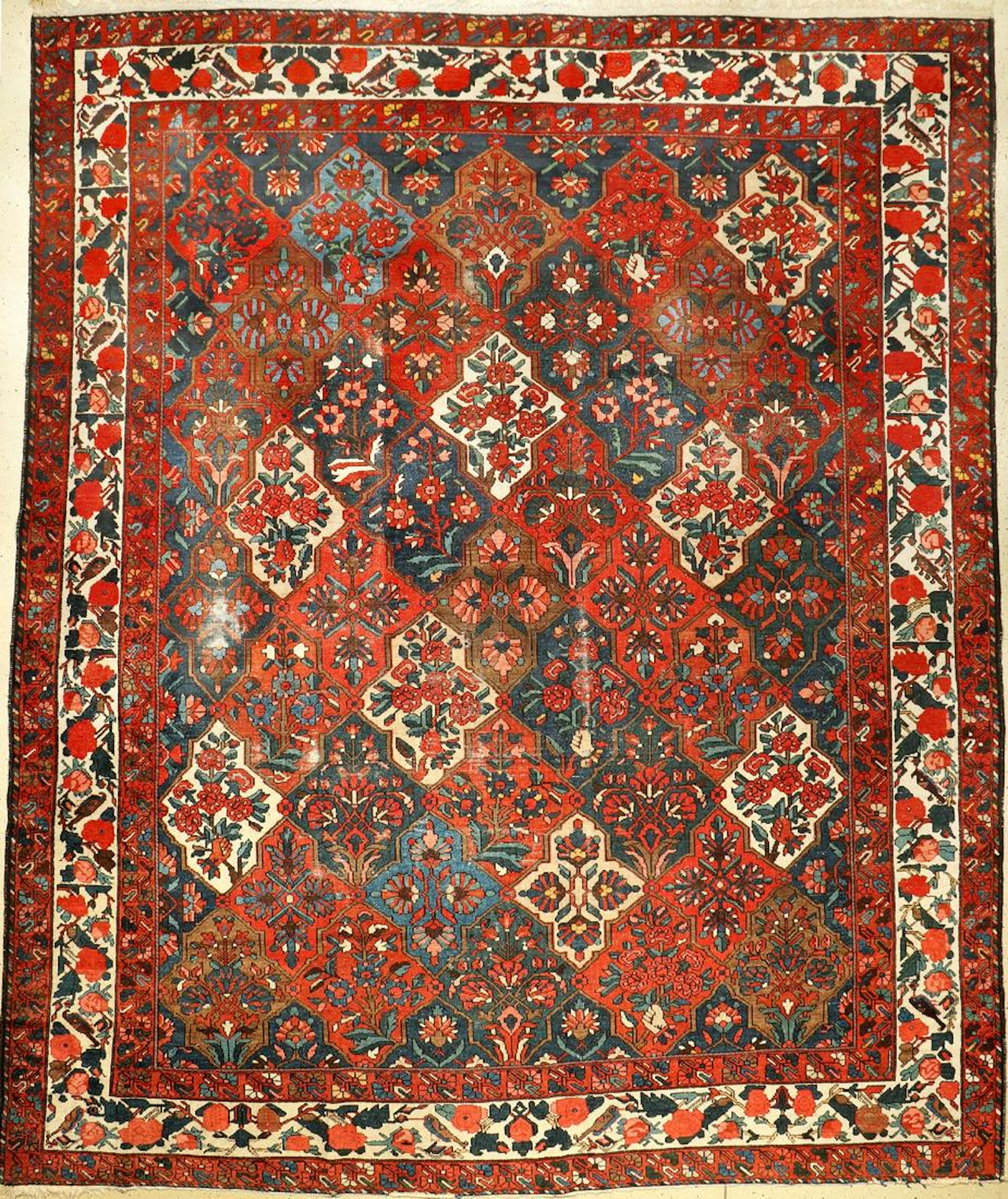 Bakhtiar Carpet,
