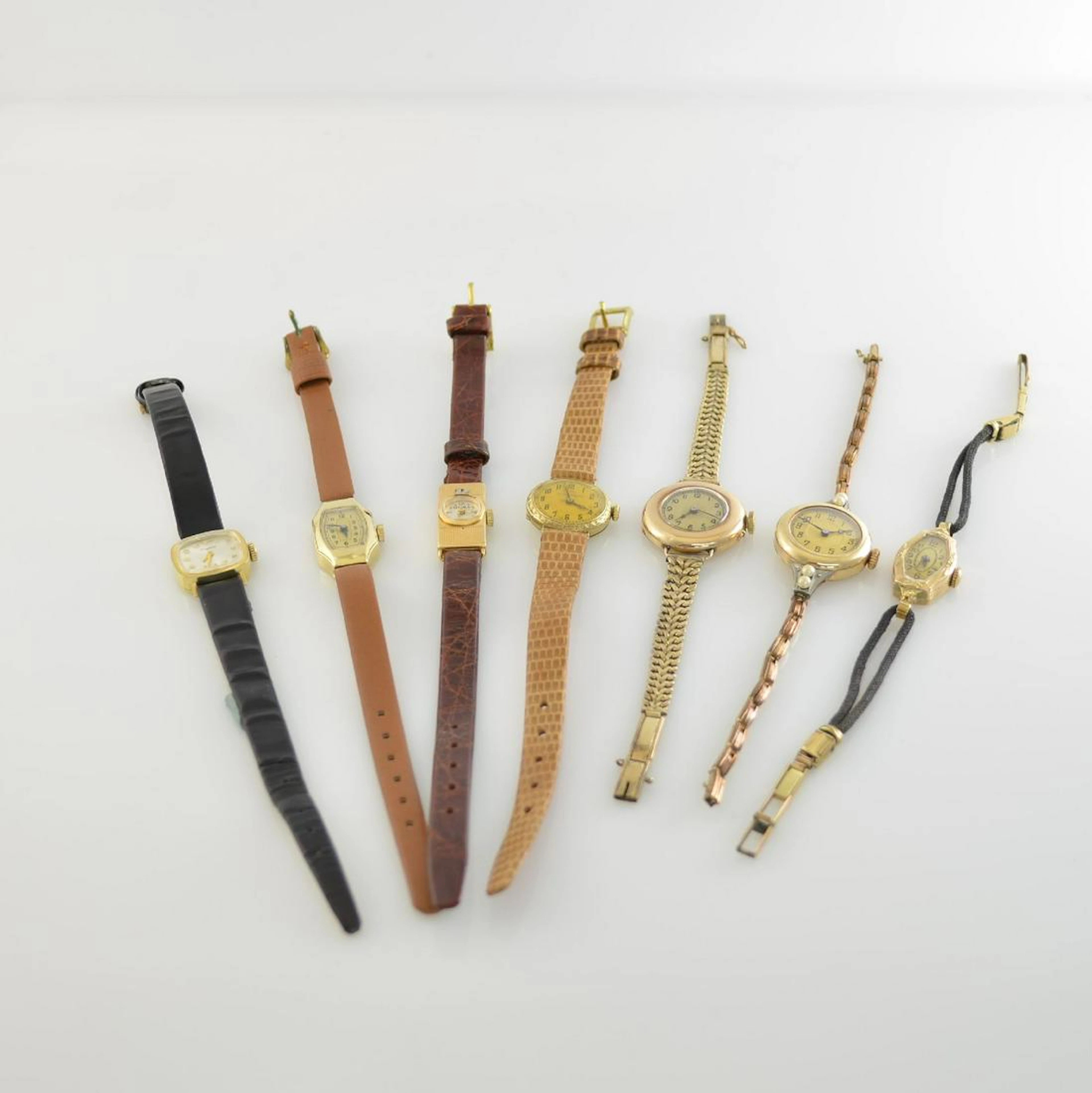 Set of 7 ladies wristwatches, thereof 5 x 14k gold