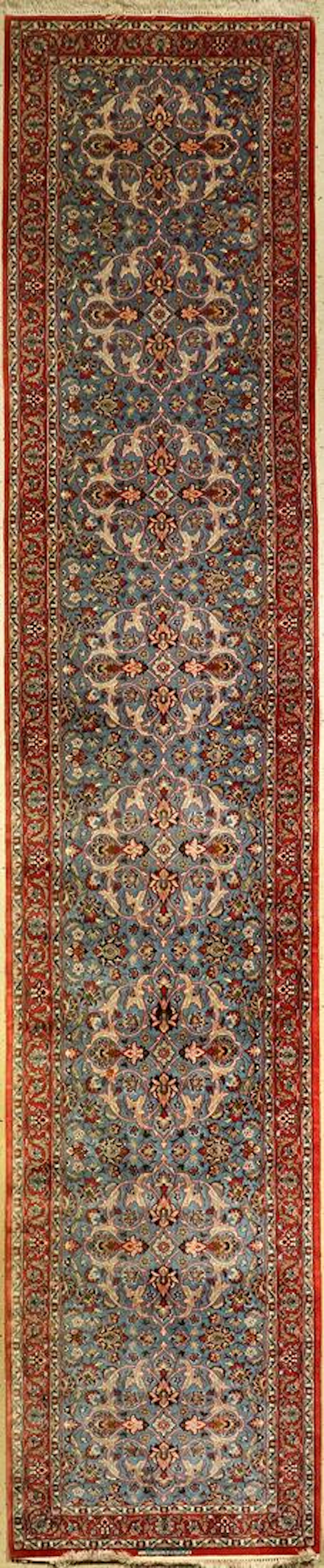 Fine Isfahan runner (Signed), Persia, approx. 30 years