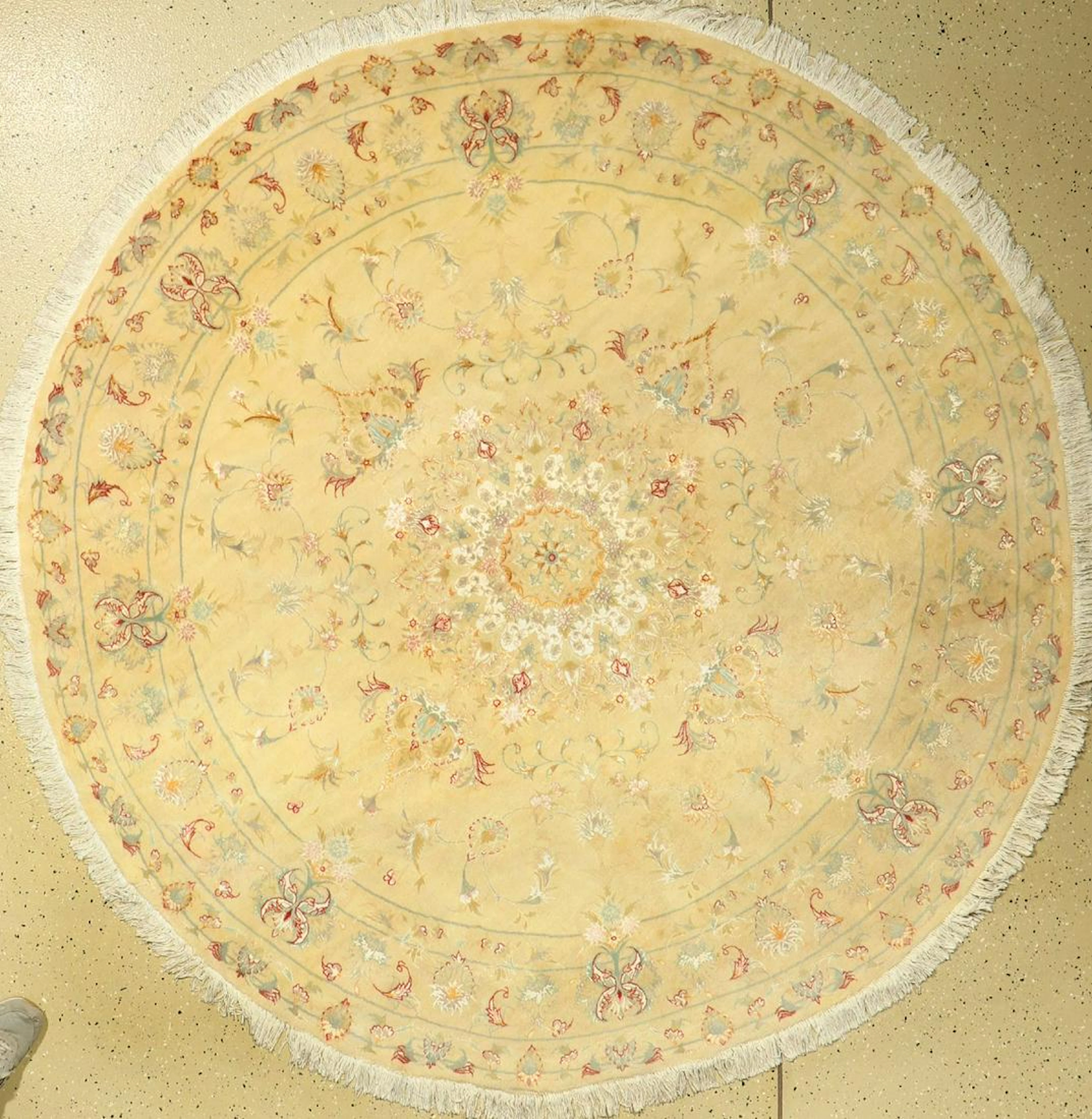 Tabriz fine, Persia, approx. 40 years, cork wool with