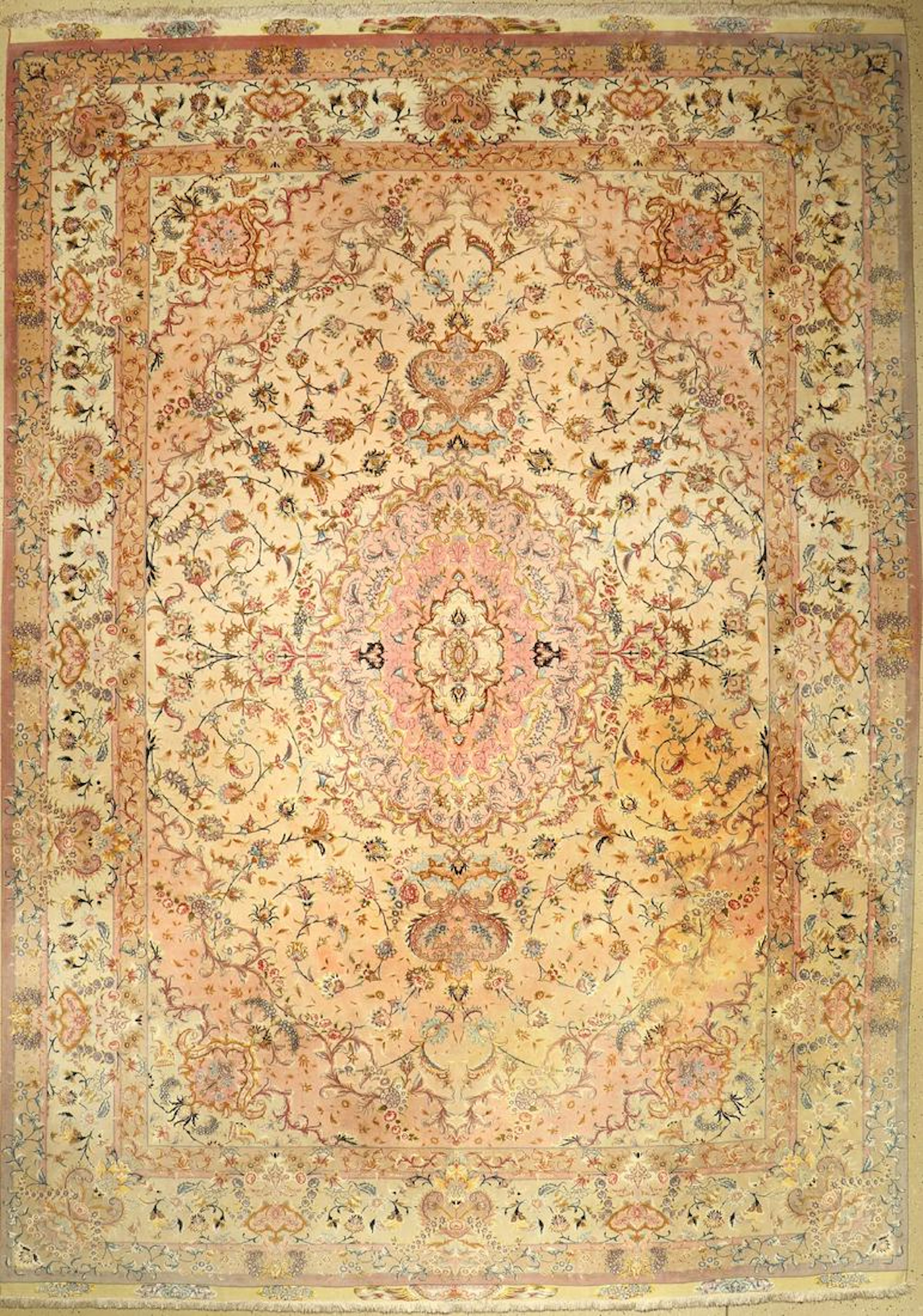 Tabriz fine (50 RAJ), Persia, Signed, approx. 40 years