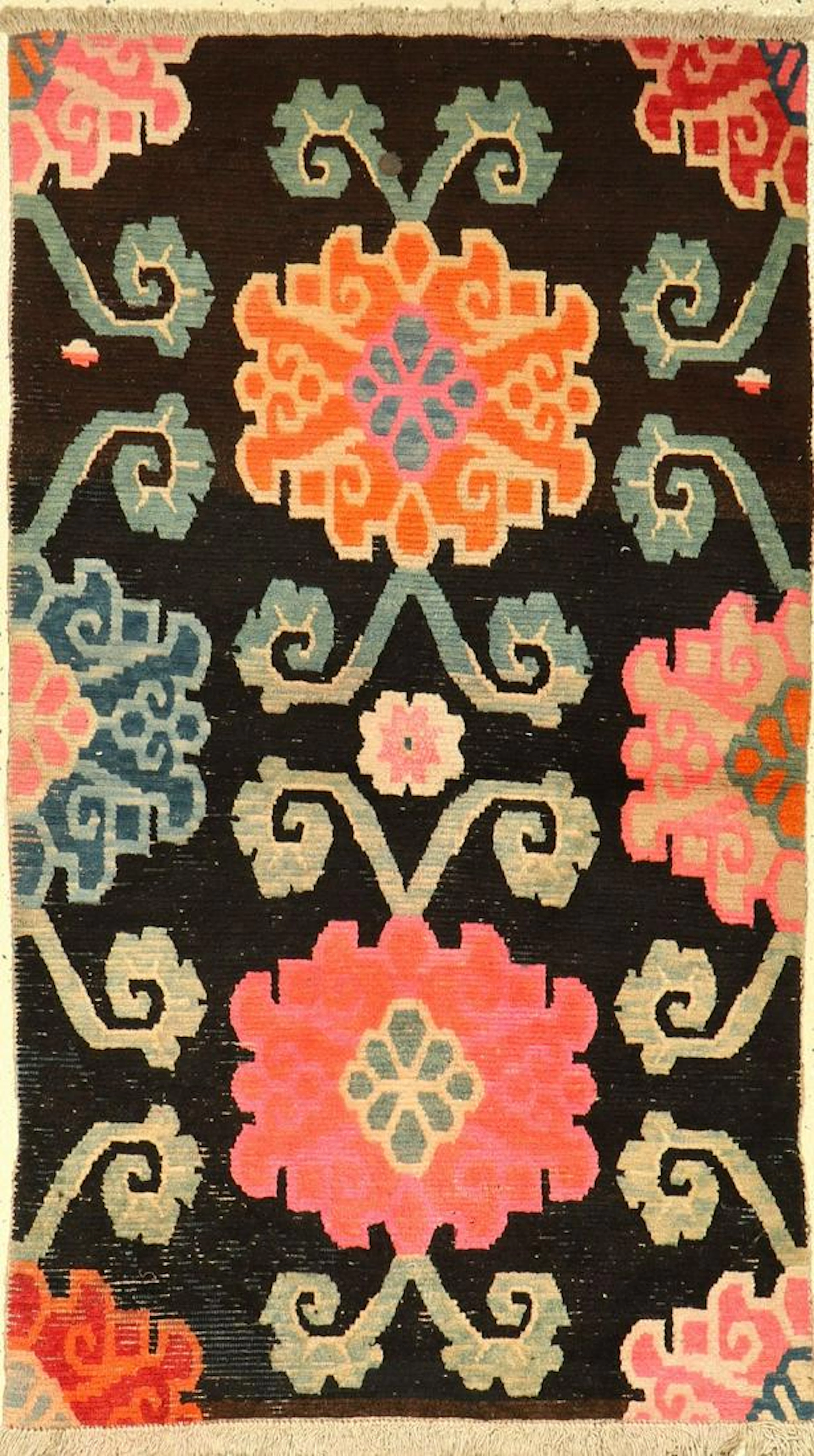 Gyantse Khaden old, Tibet, around 1920, wool on wool