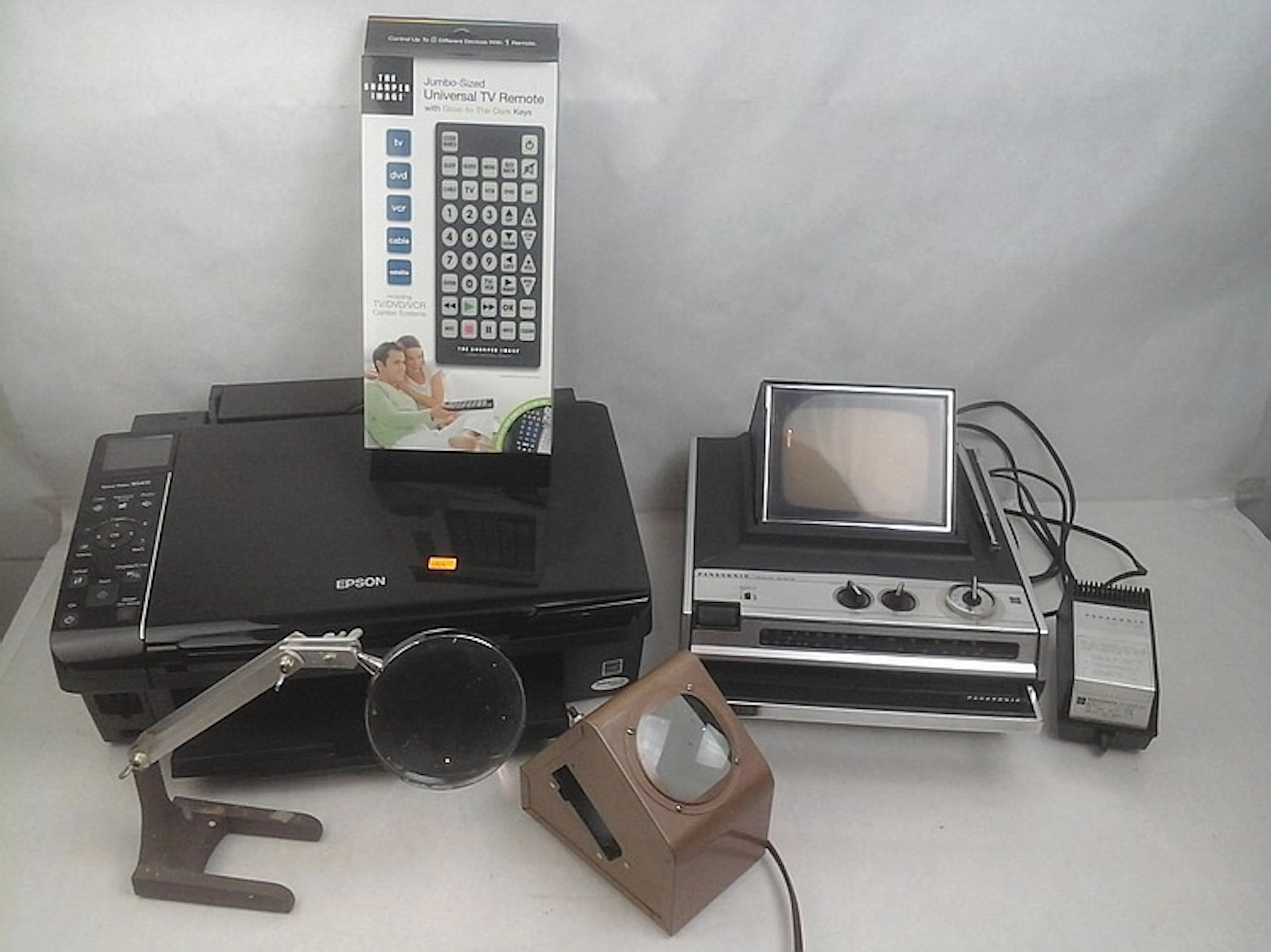 Sharper Image Jumbo Universal Tv Remote