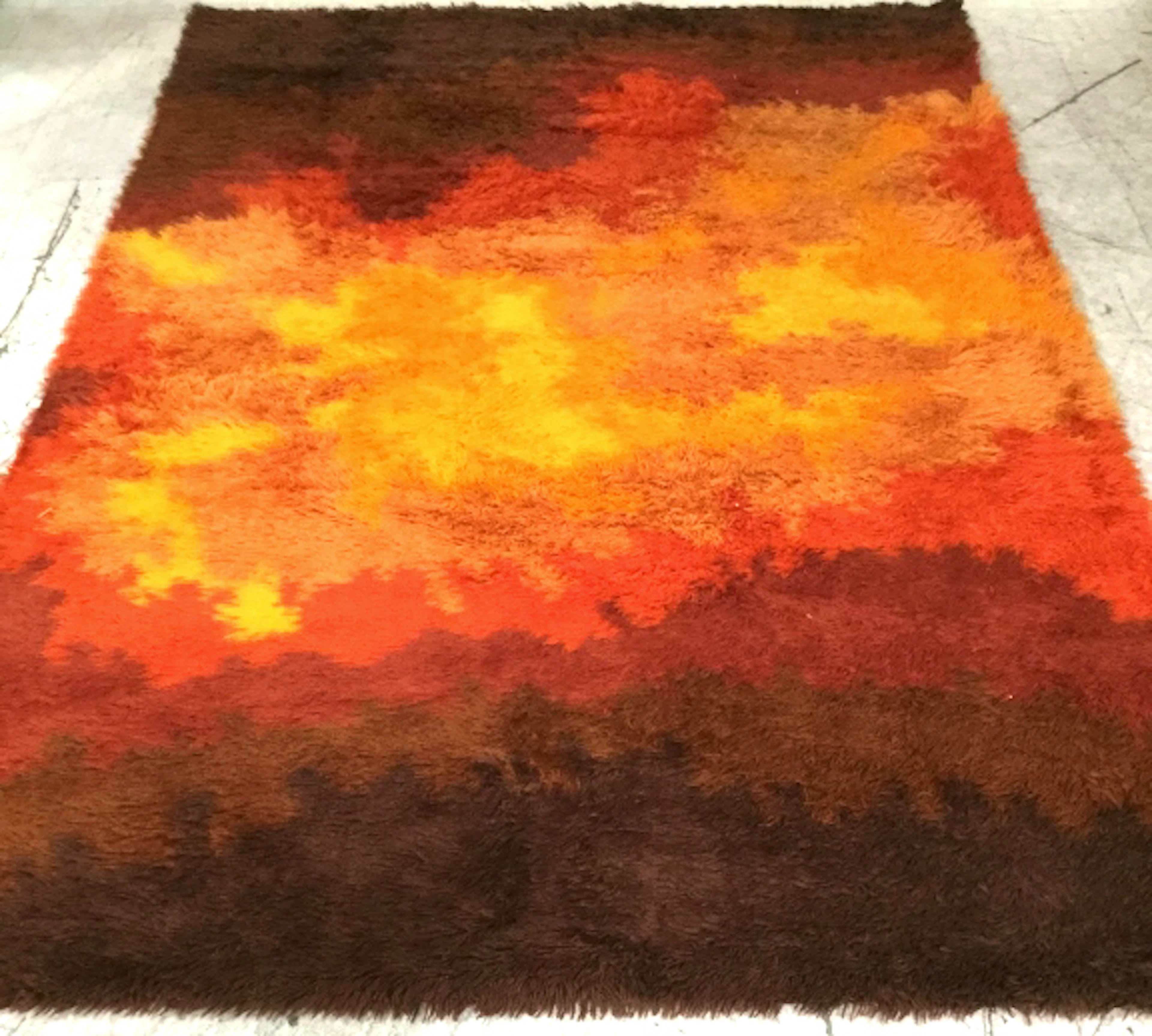 Vintage Scandinavian Fire Pattern Shag Rya Rug