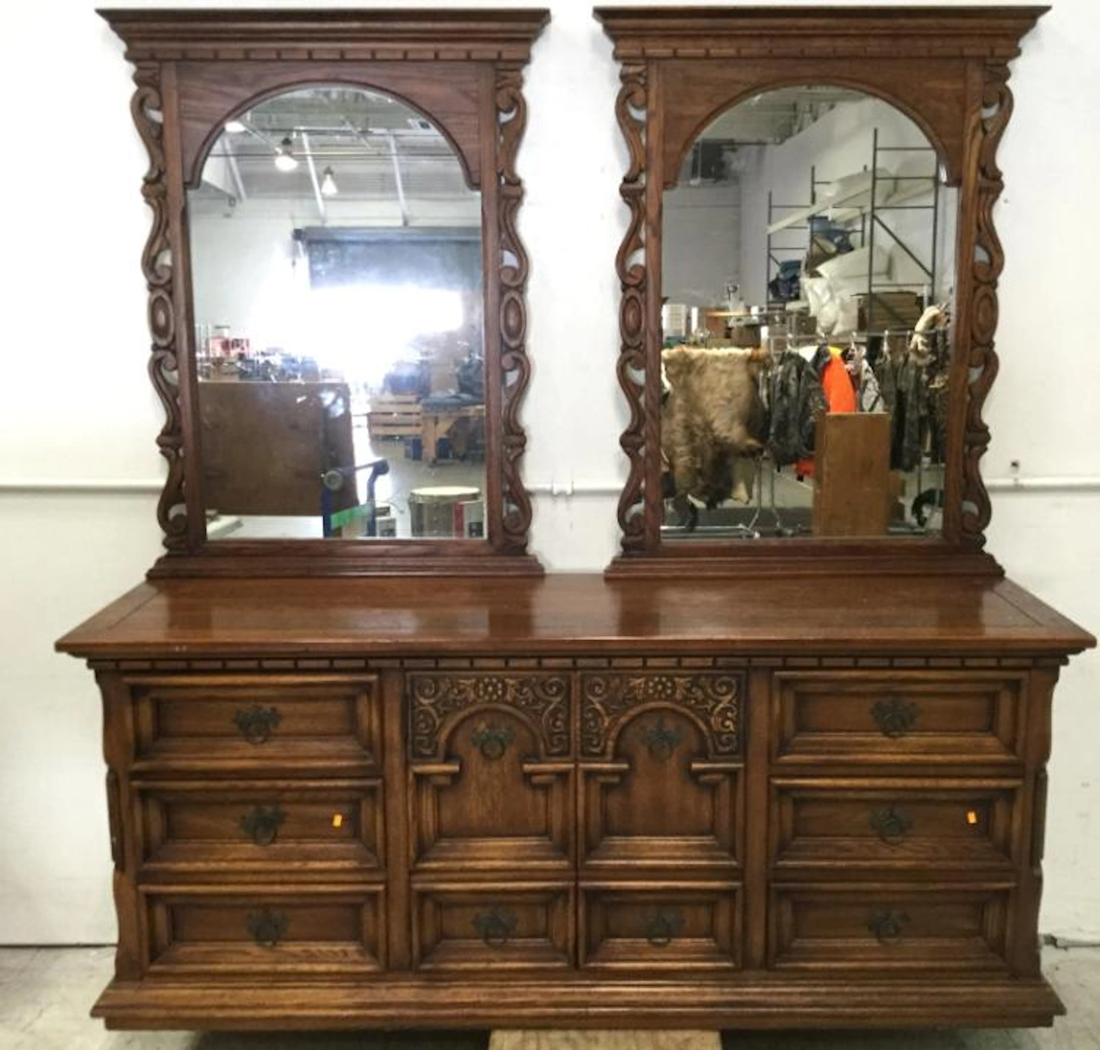 Link Taylor Mediterranean Triple Dresser & Mirrors