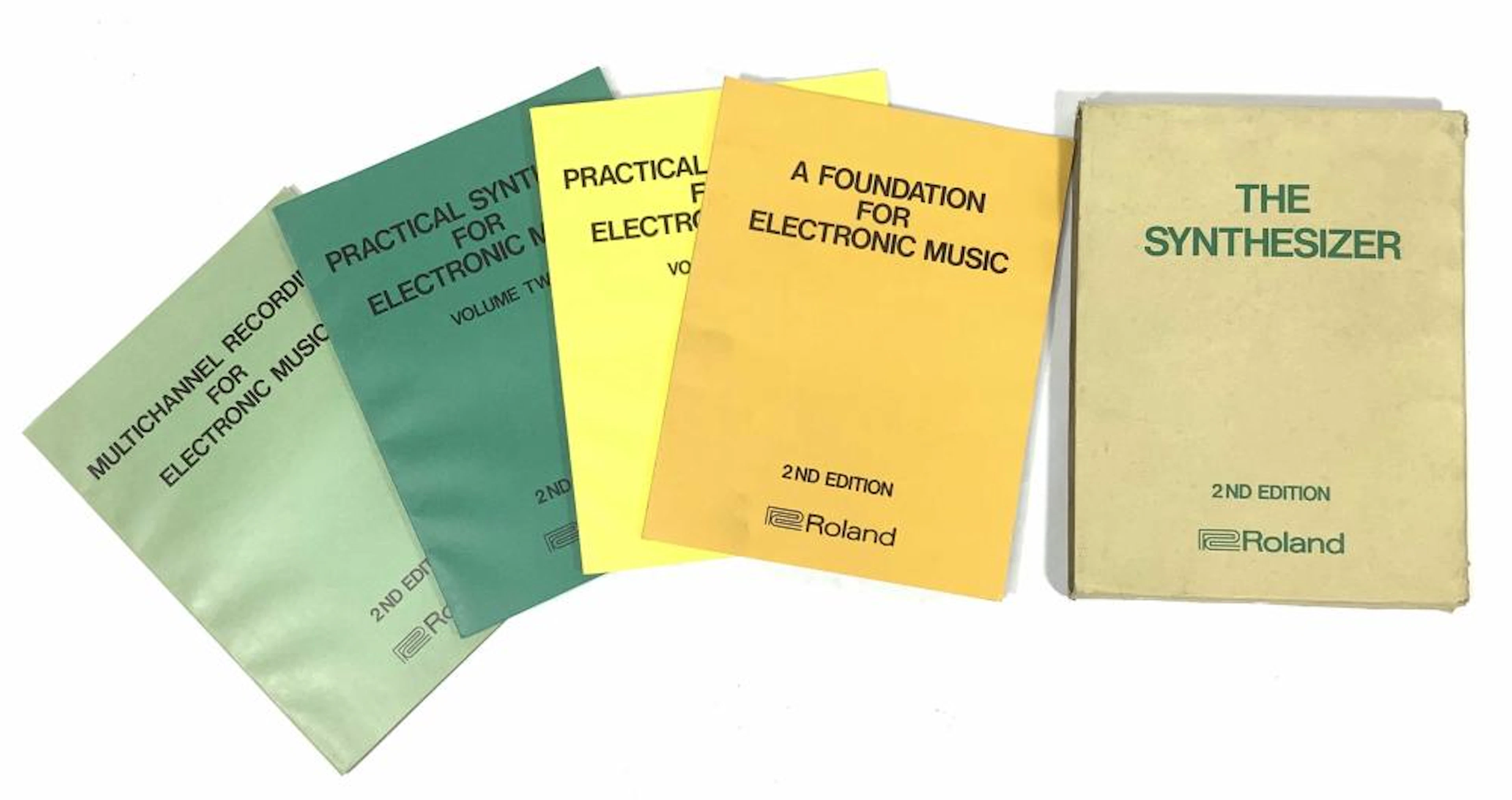 Roland The Synthesizer 2nd Edition, Set Of Four