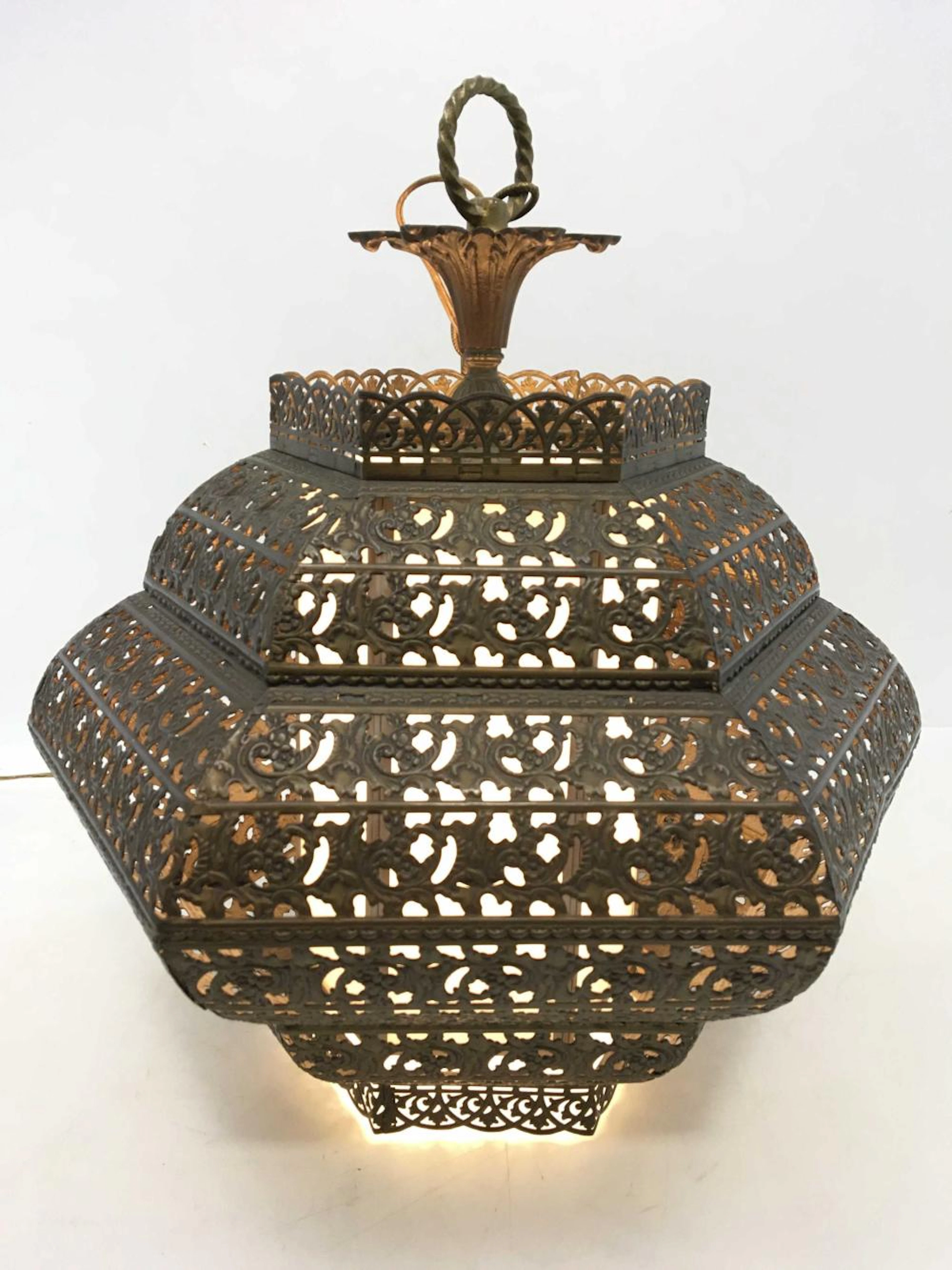 Vintage Moroccan Pierced Pendant Brass Lamp