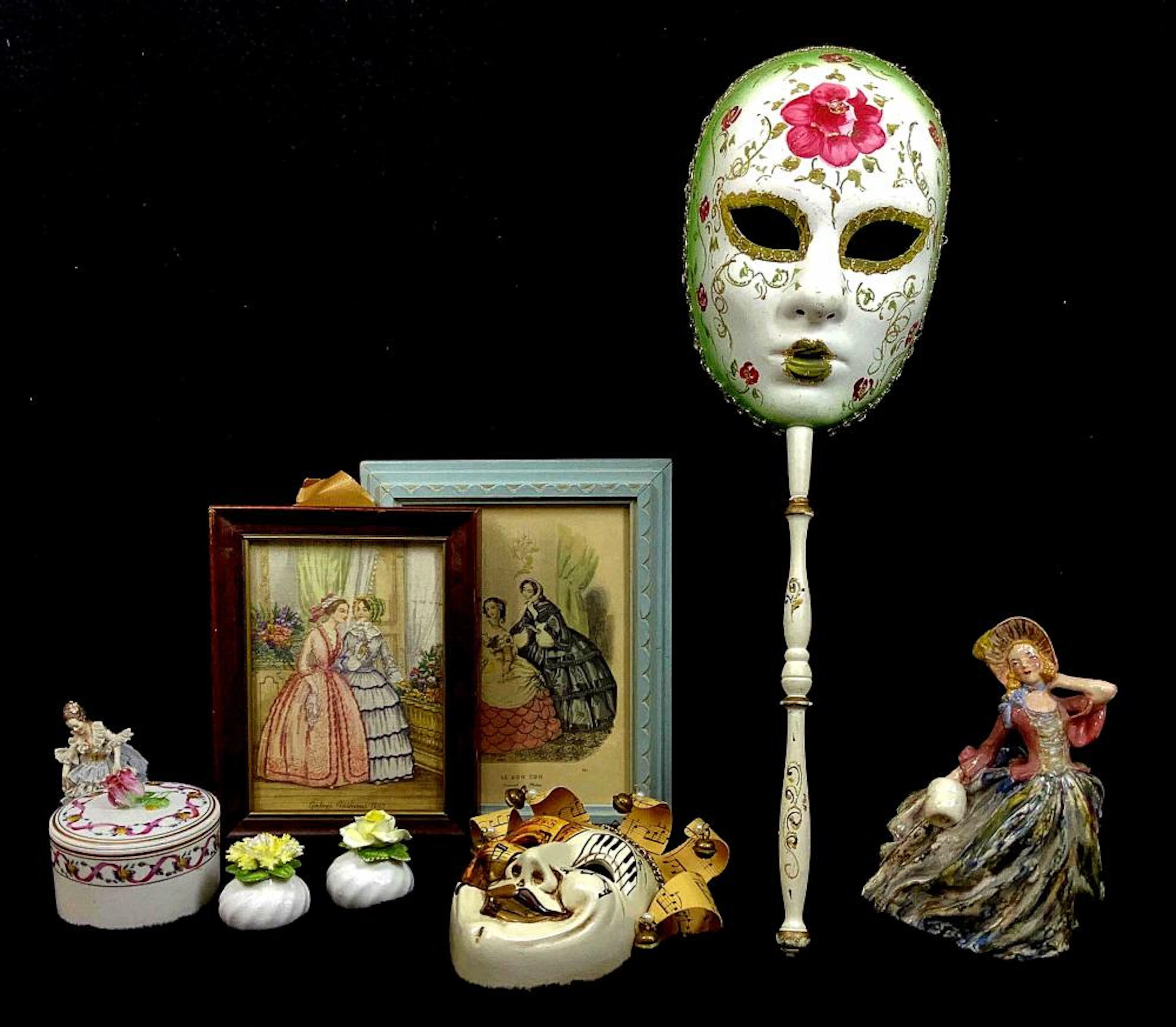 (9) Vintage Fashion Mask, Figurines, Pictures