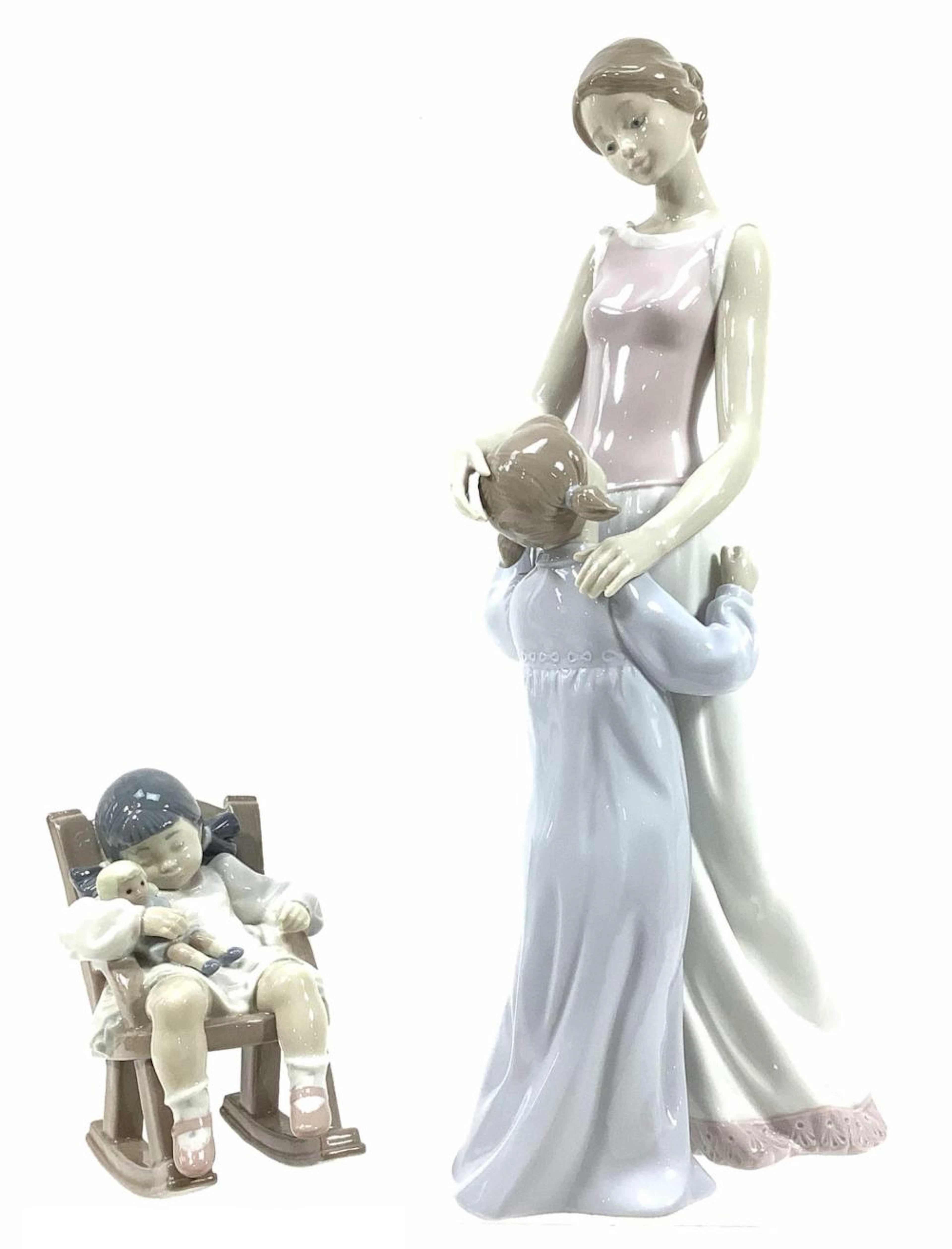 (2pc) Lladro Brillo Dormidita En La Mecedora