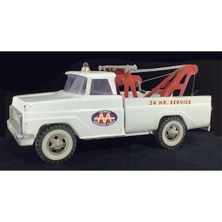 1965 Tonka Toys AA Pressed Steel Wrecker/ Tow