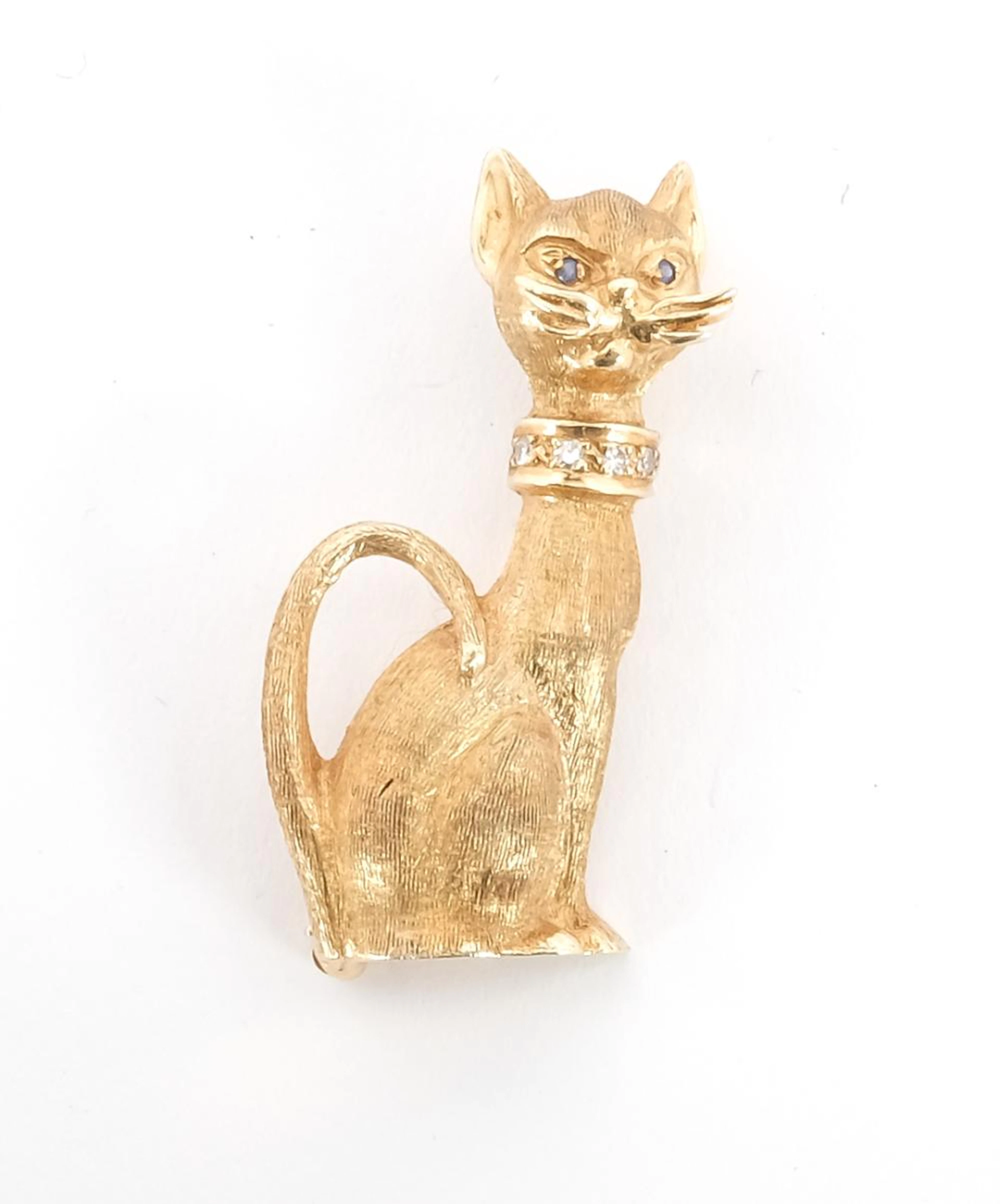 14K Yellow Gold Cat Pi