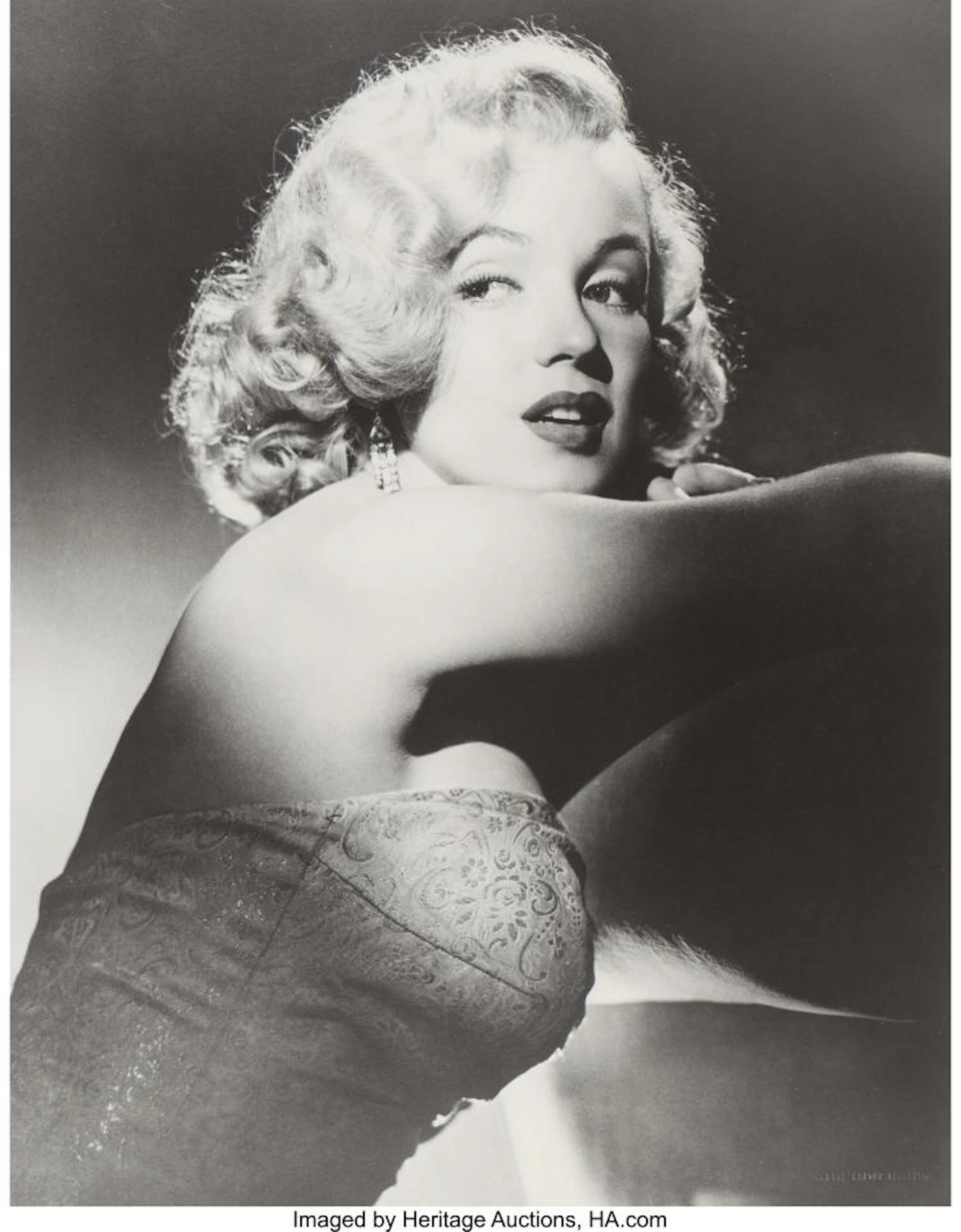 LÁSZLÓ WILLINGER (HUNGARIAN, 1909-1989) GLAMOUR SHOT (MARILYN MONROE), 1948 GELA