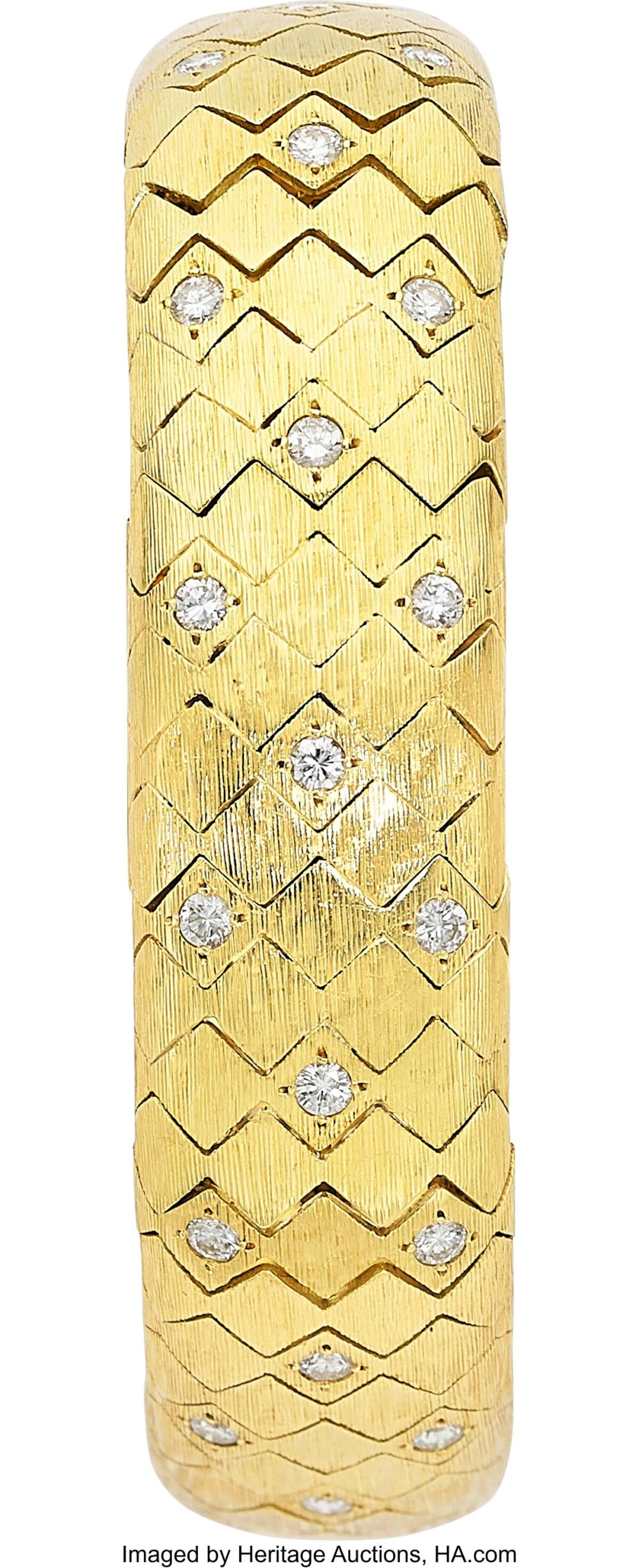 Diamond, Gold Watch Case: 23 x 10 mm, rectangle, 18k gold, C+B 10876 Dial: Cham