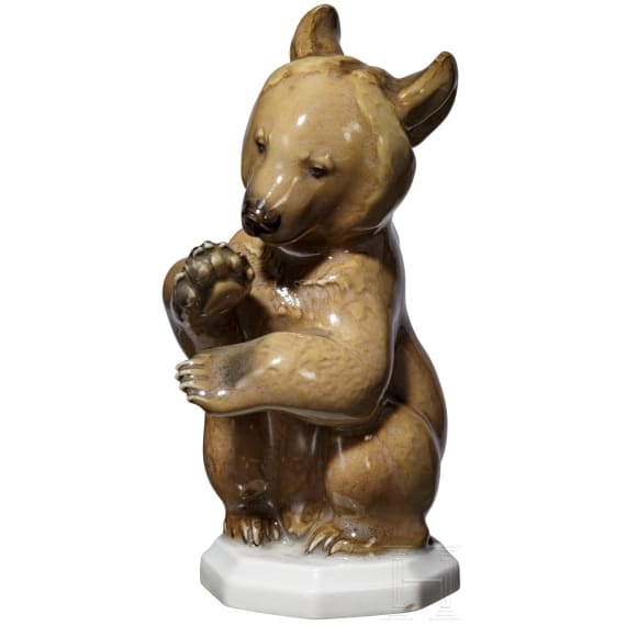 Porcelain Manufactory Allach - Begging Bear | Barnebys