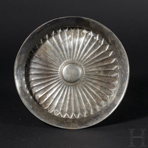 A Remarkable Persian Achaemenid Silver Bowl, 5th - 4th Century B.C ...