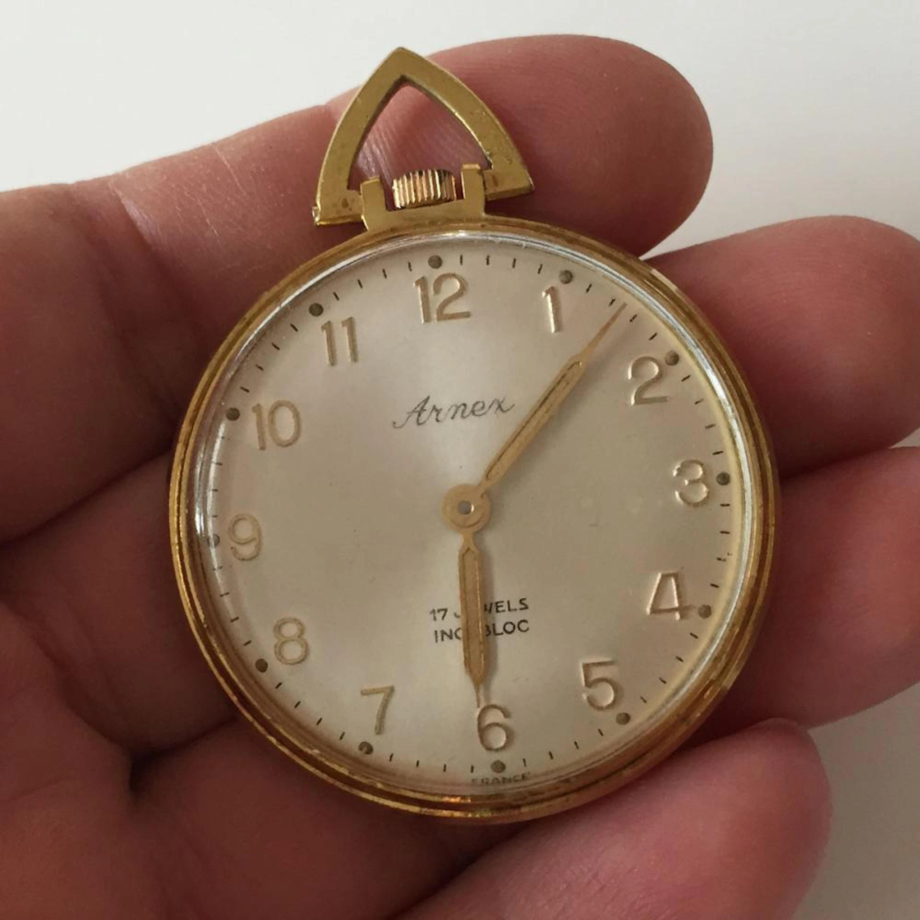 ARNEX Vintage gold tone pendant pocket watch 17 jewels incabloc