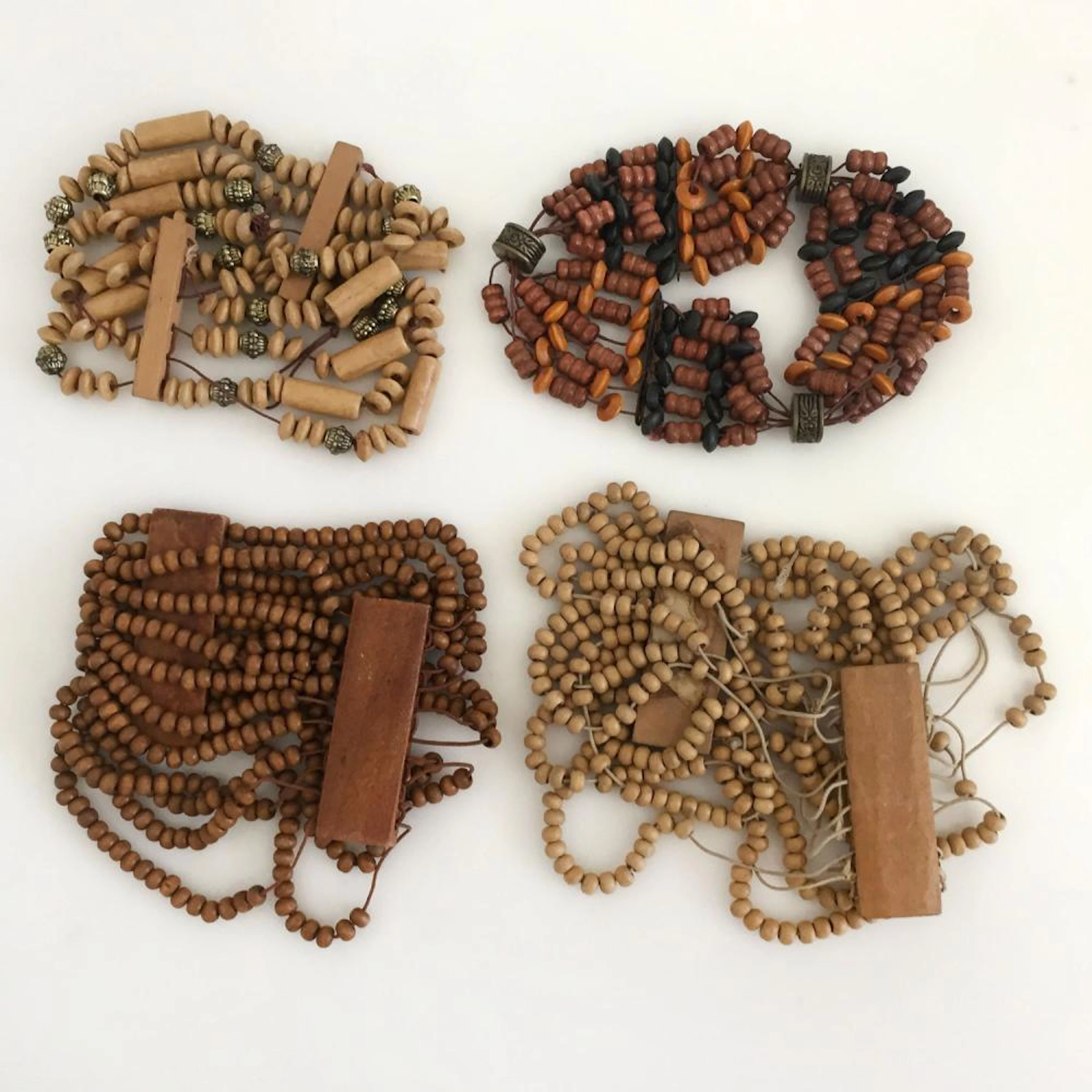 Lot of 4 wood beads stretch bracelets