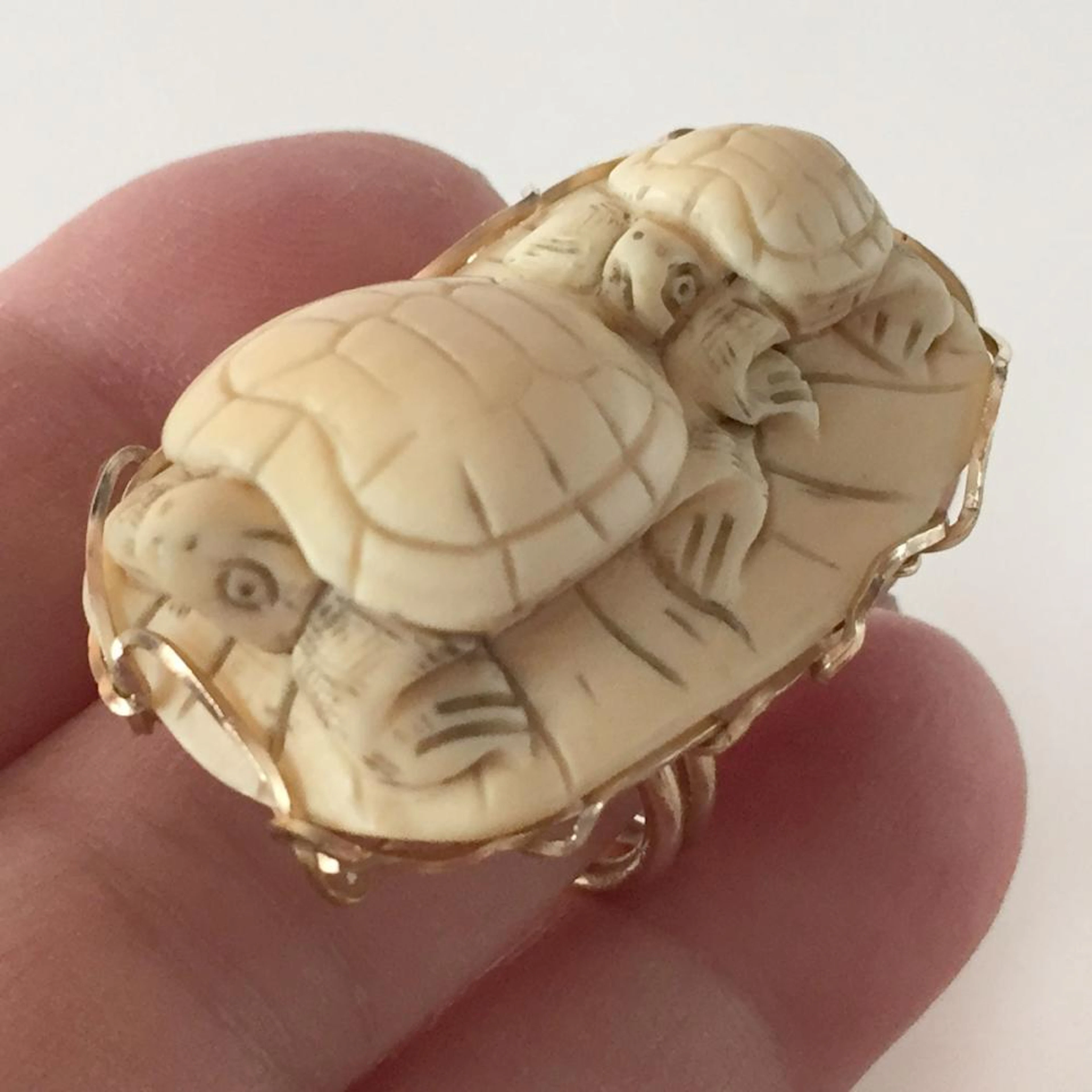 2 carved bone ..i..v..o..r..y.