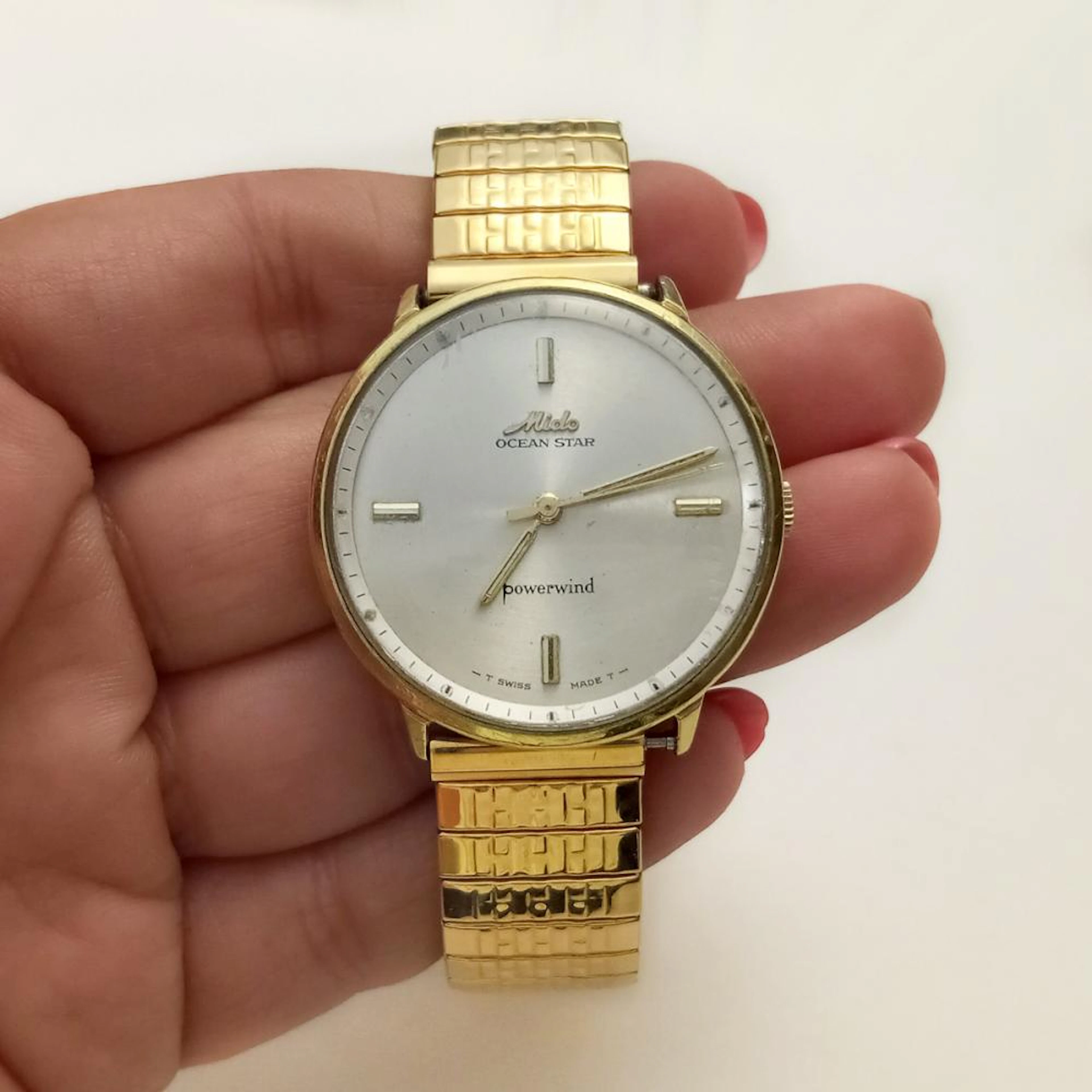 MIDO OCEAN STAR: Vintage gold tone powerwind Swiss made...