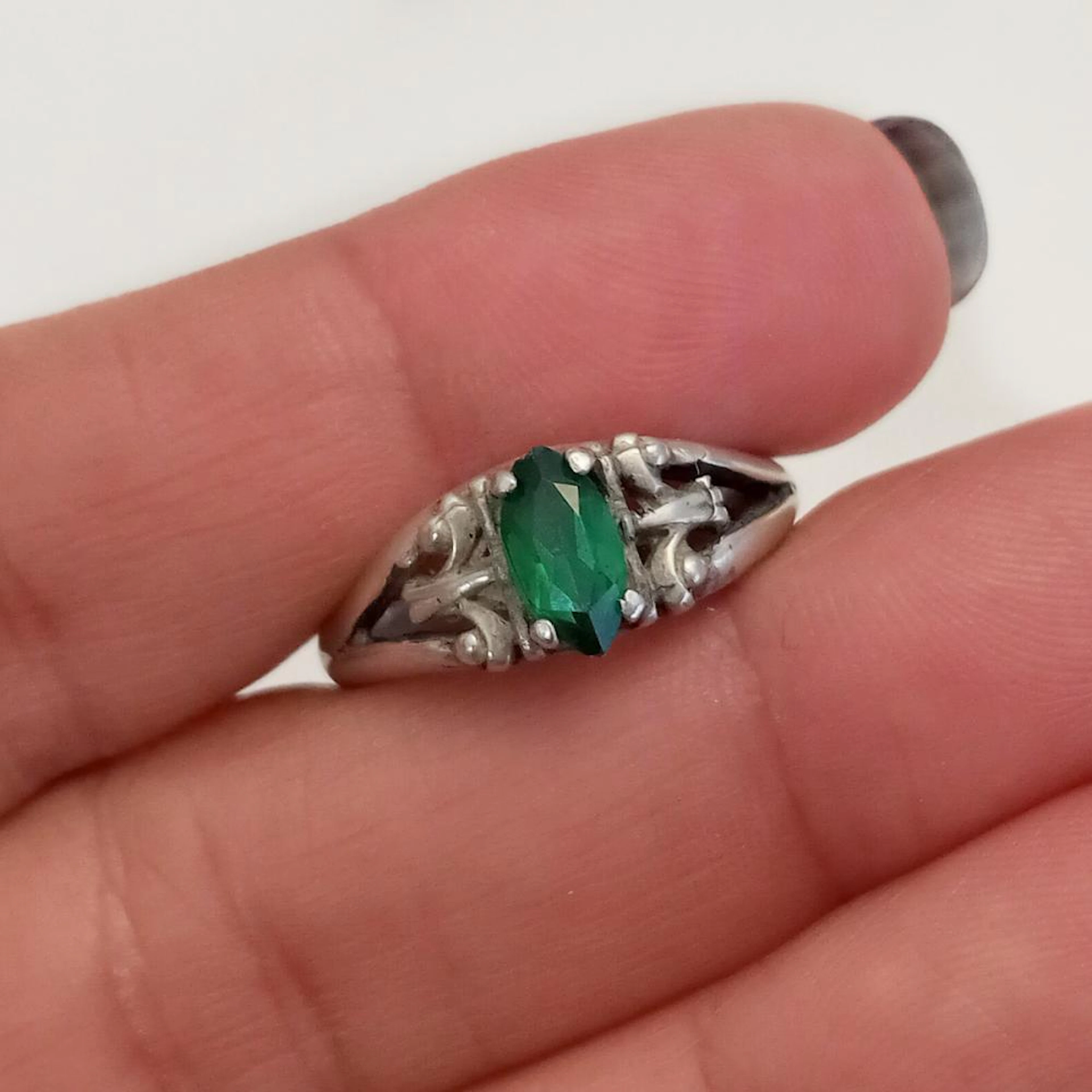 Sterling silver marquise shape green spinel ring, size 6 1/2