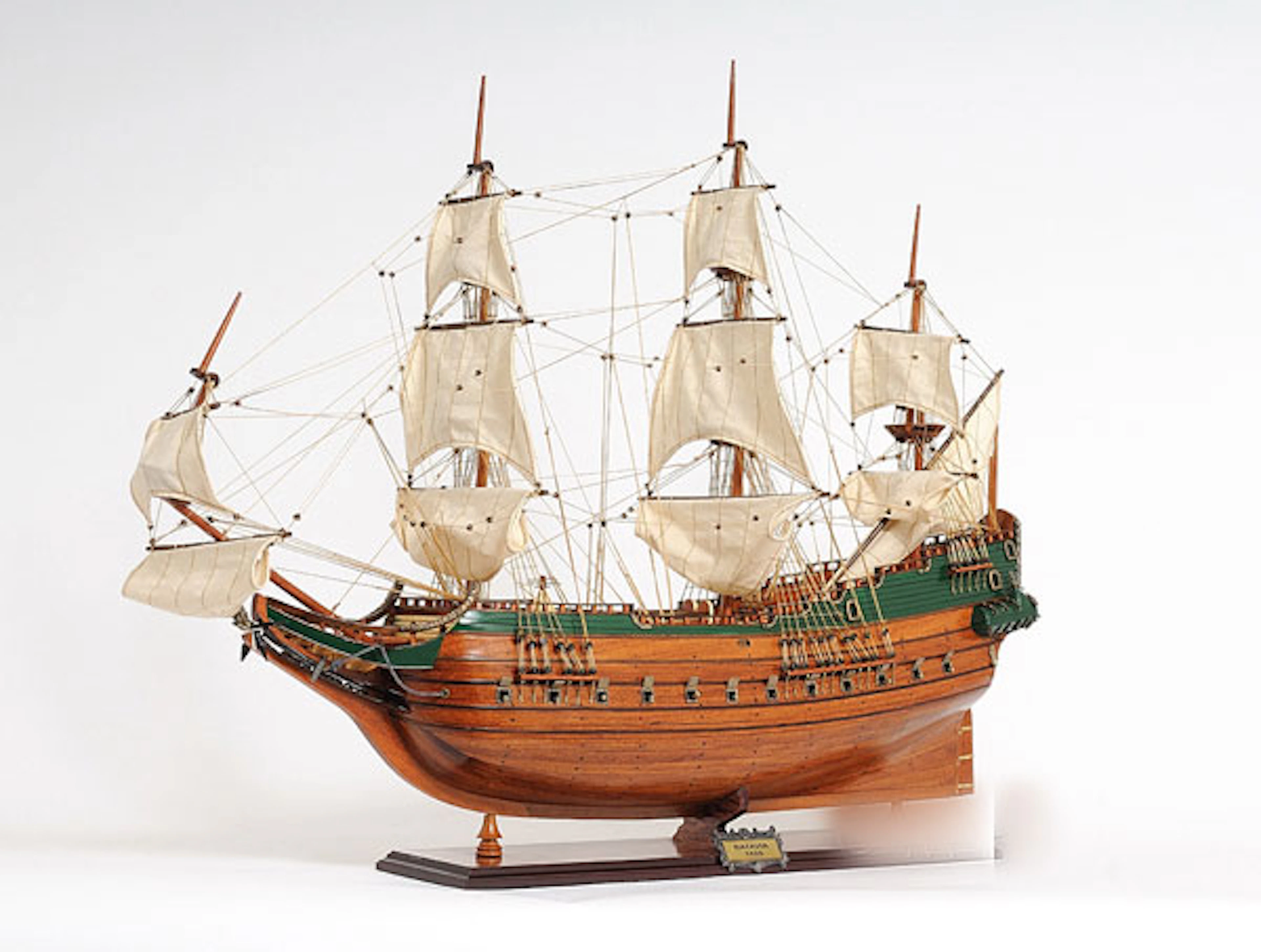 HAND MADE WOODEN Batavia Ship W/COA