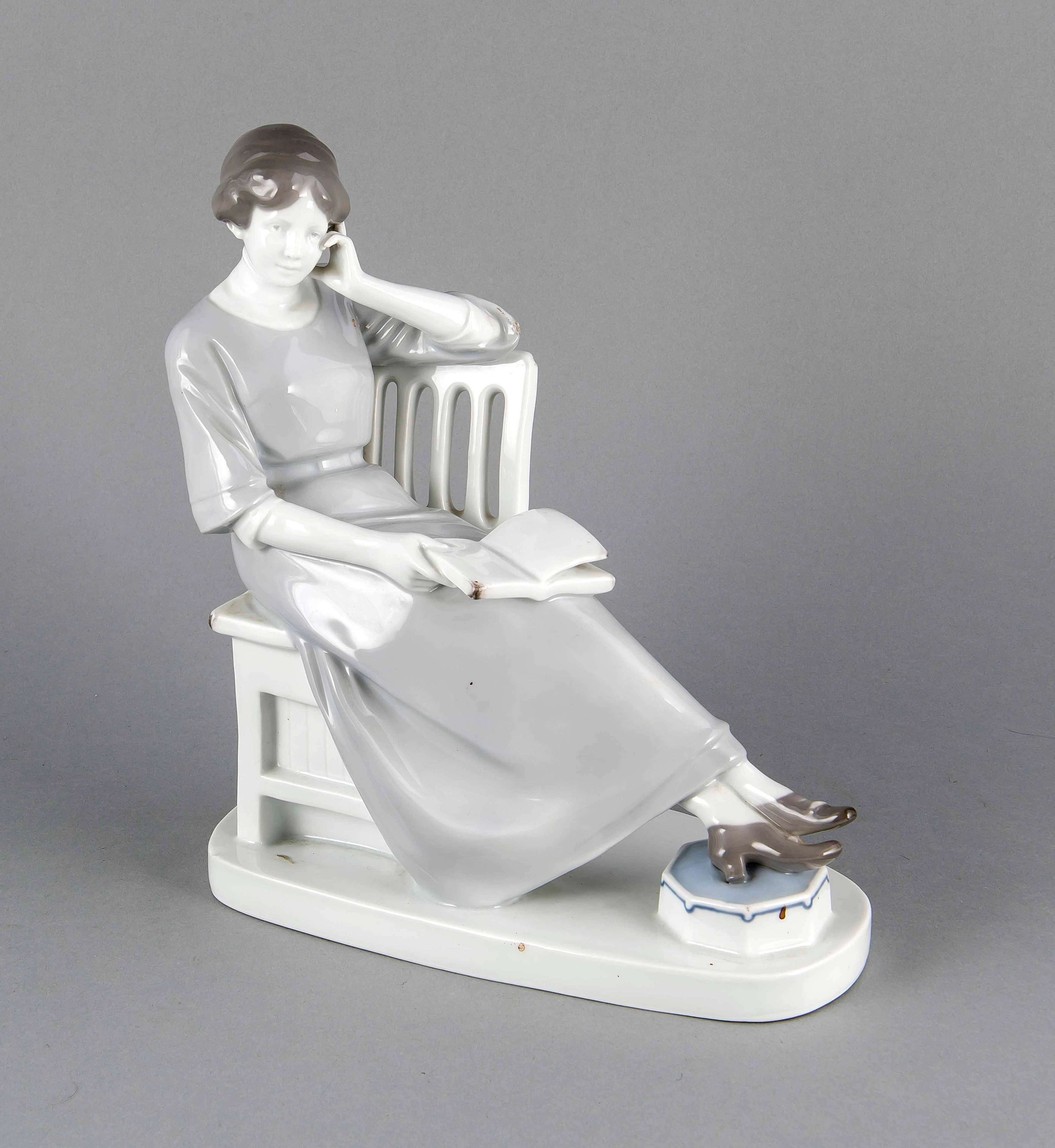 Jugendstil-Mädchenplastik