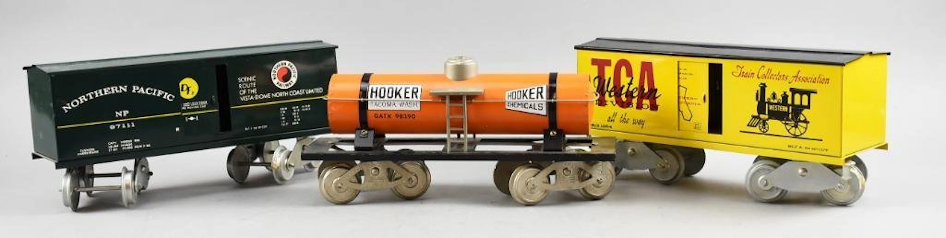 c1960 McCoy Tin Standard Train Car Lot