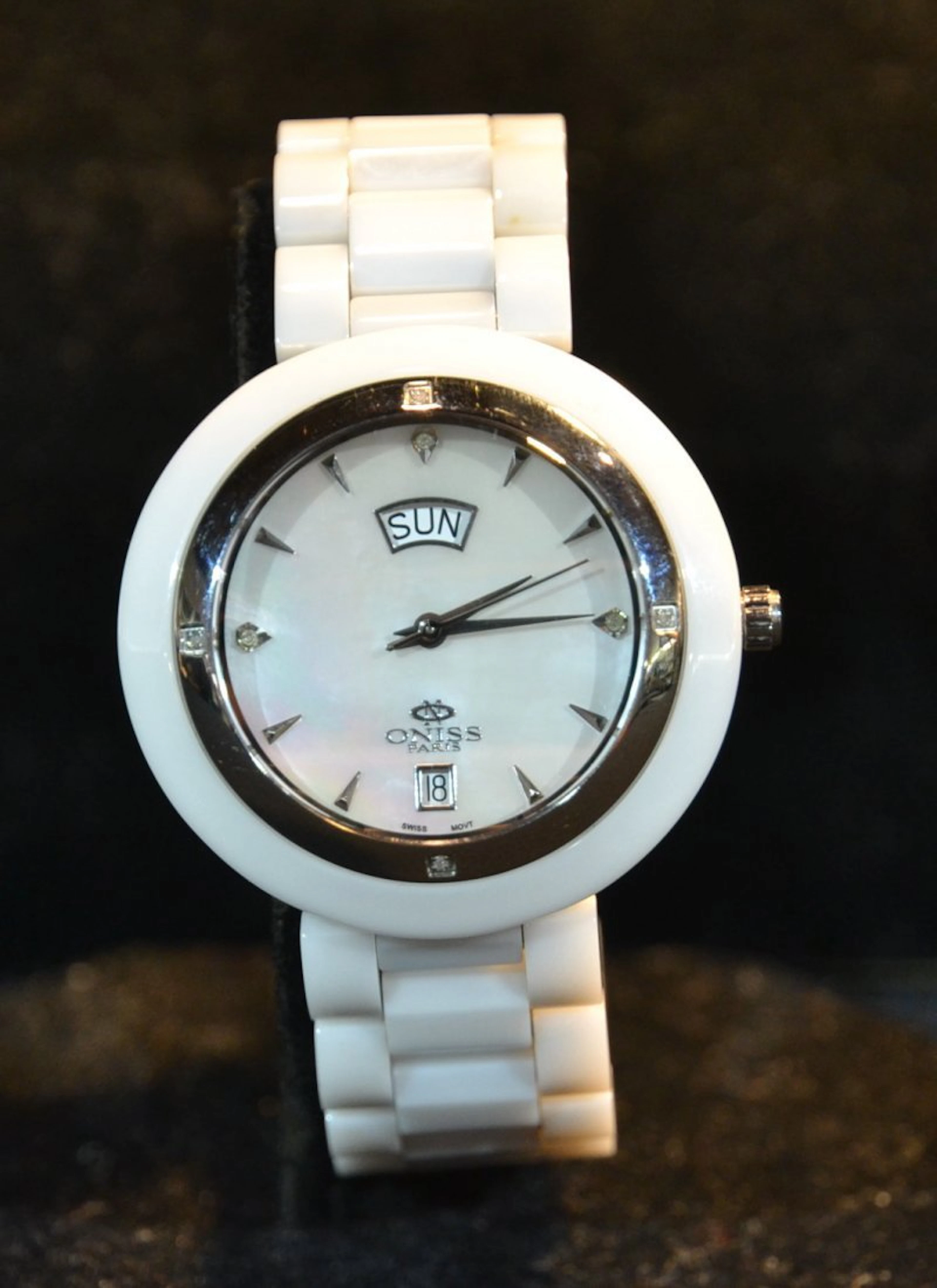 Oniss-paris white ceramic watch with mother of
