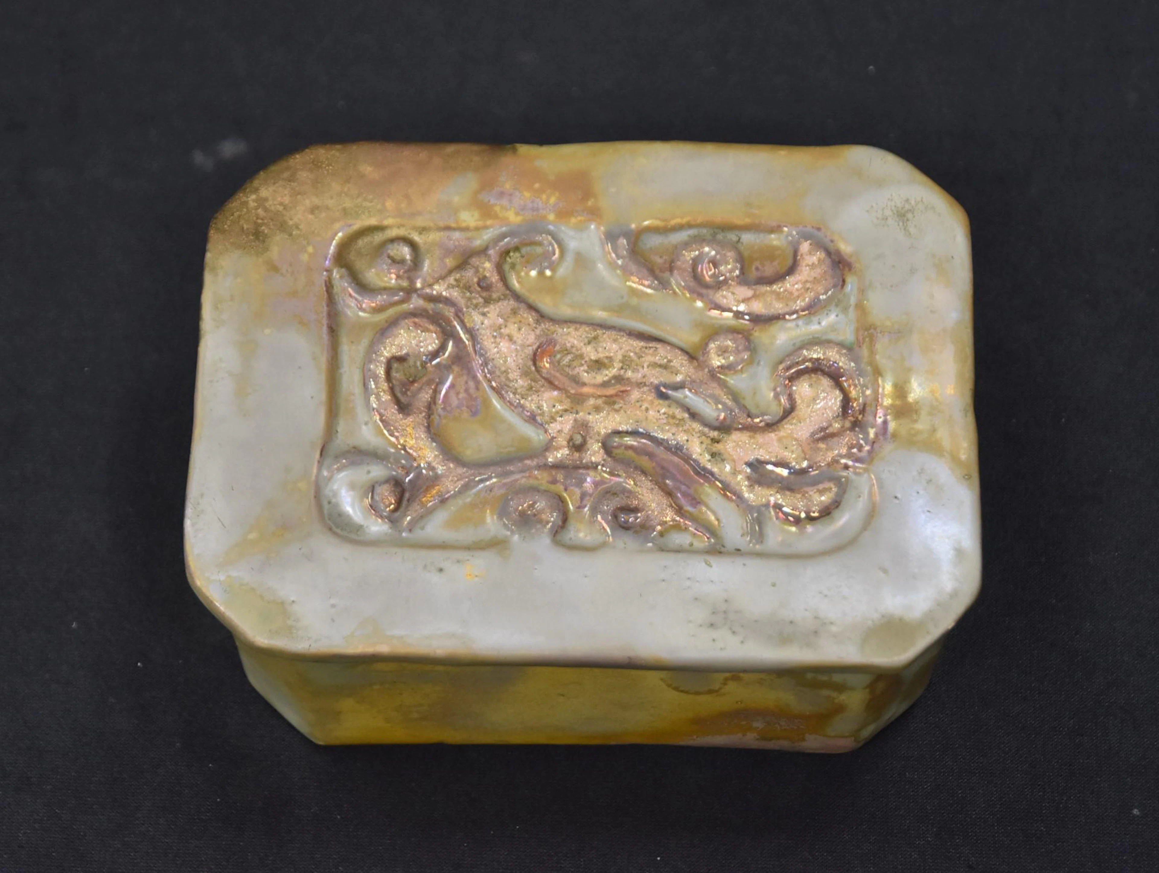 PEWABIC ART POTTERY COVERED BOX WITH BIRD