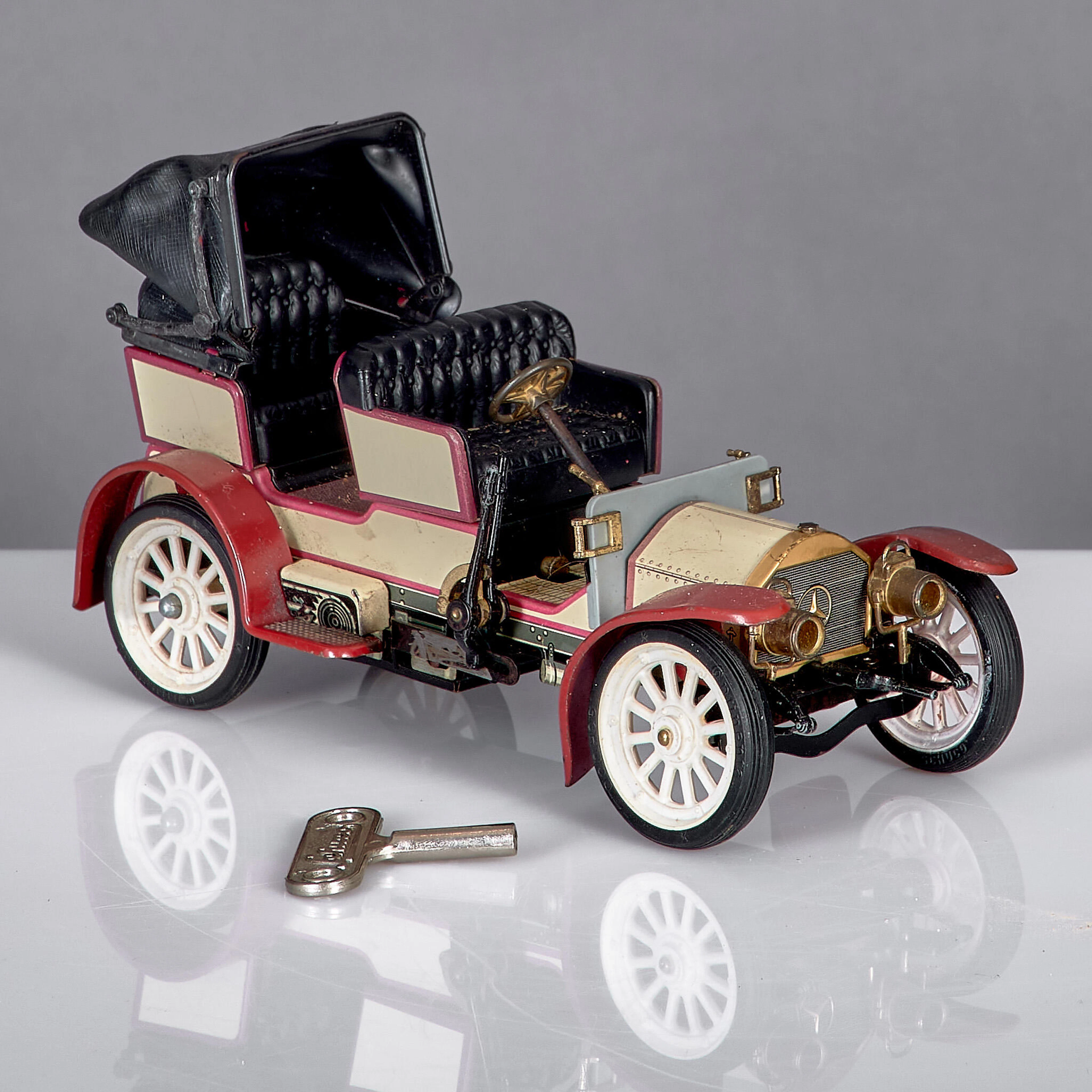 SCHUCO. Oldtimer. 1229. Mercedes simplex 1902.