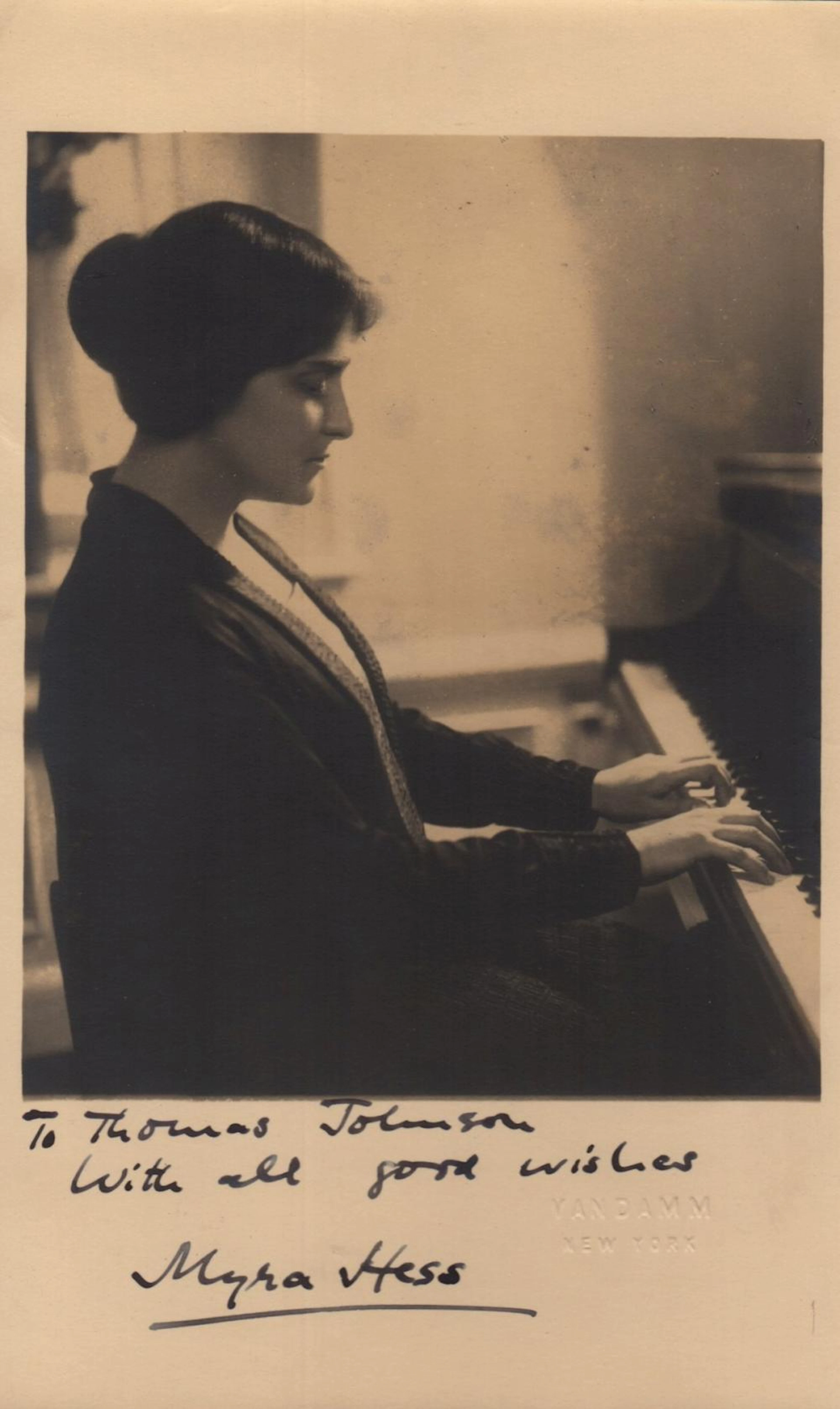 CLASSICAL MUSIC: A good selection of vintage signed...