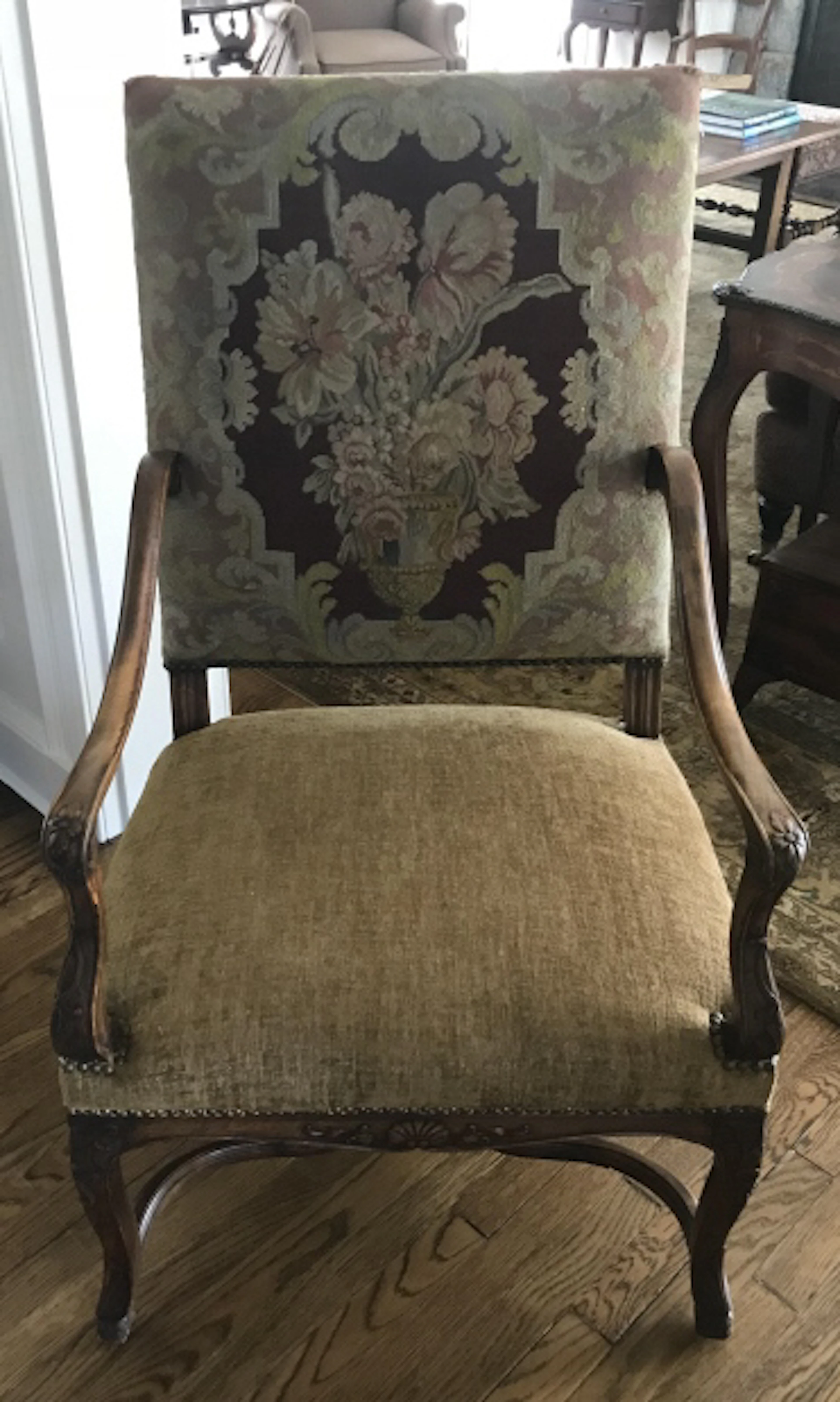 Antique Italian Renaissance Style Tapestry Throne